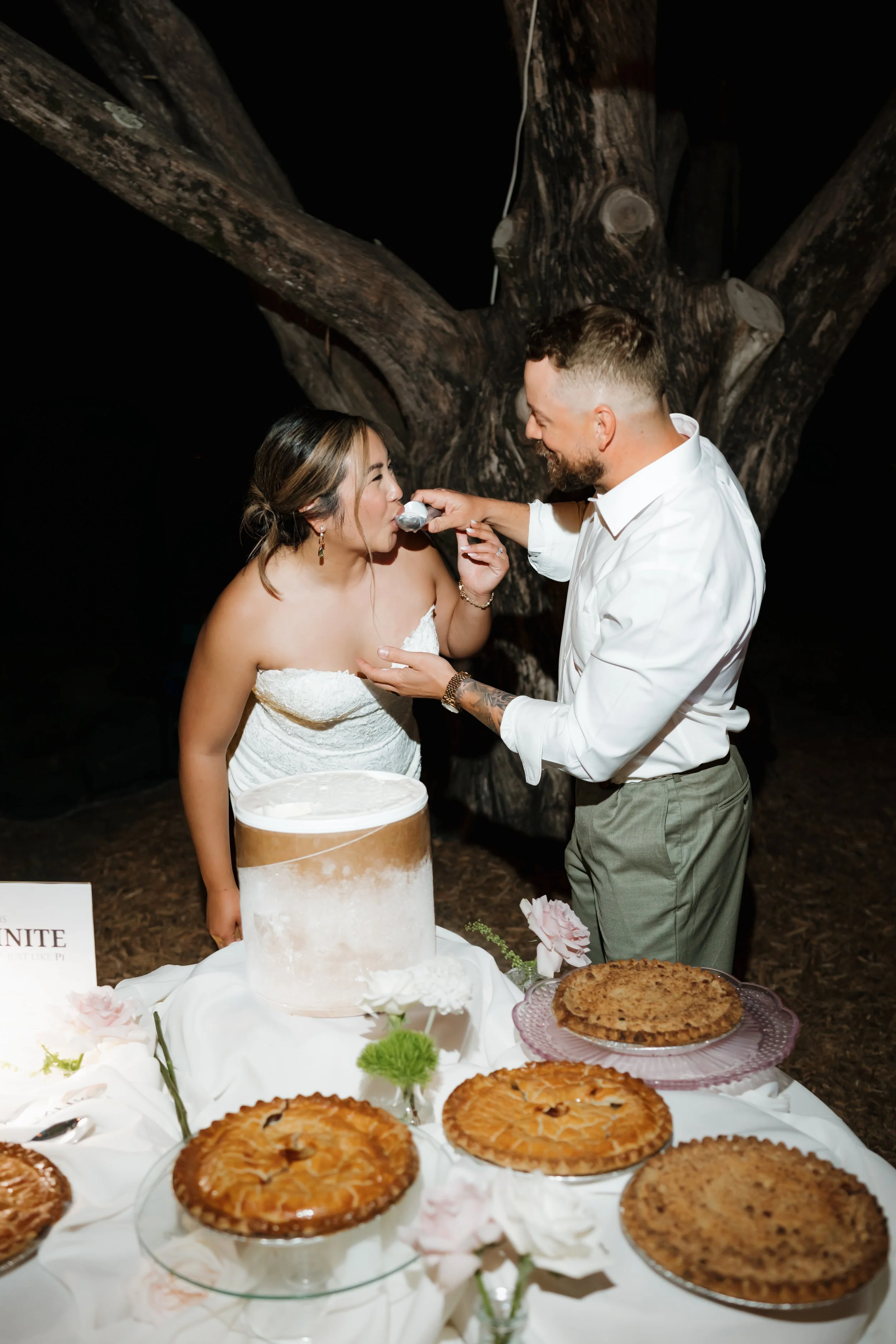 GOODVIBECATIONSAliAlexReceptionCouplesPhotos-27.jpg