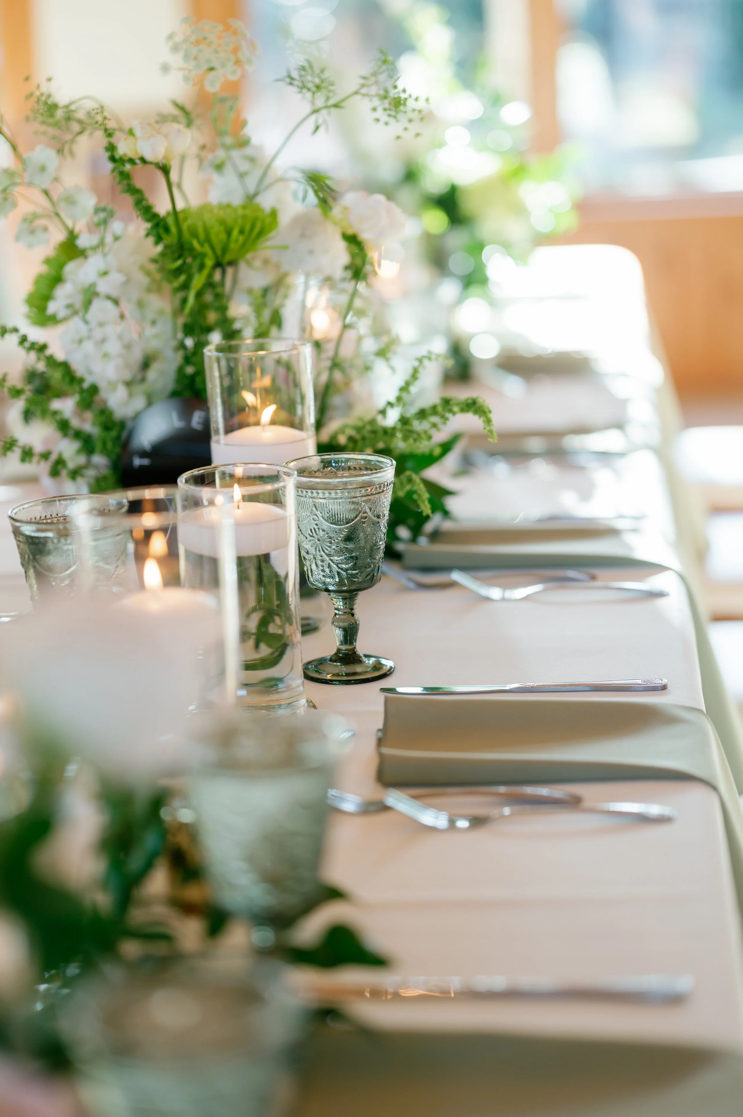 GOODVIBECATIONSAliAlexRoomDecor&Reveal-76.jpg