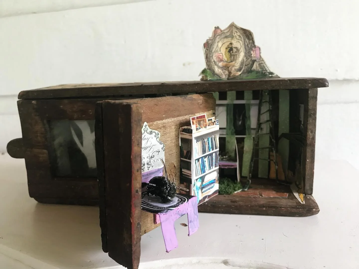 Bee Box 🐝 📦 
Mixed Media. Part of Elizabeth Dimon: You Were Here.
Last public weekend!!! After Sunday, by appointment only. 
Friday - Sunday 1 - 6
@birchcreekmercantile