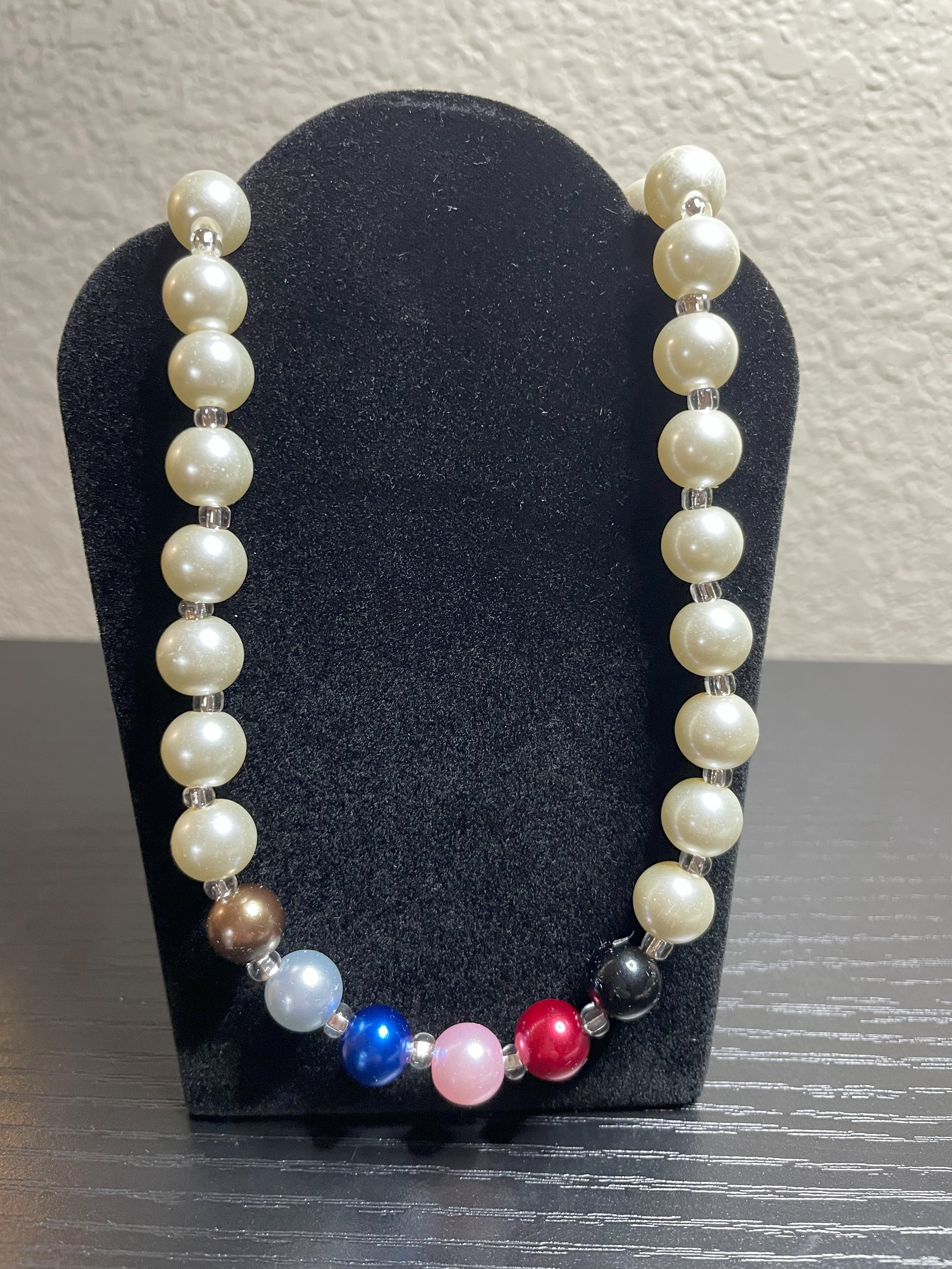 Necklace-pearl 10 mm.jpeg