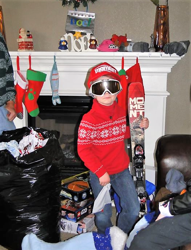 little moment skier.png