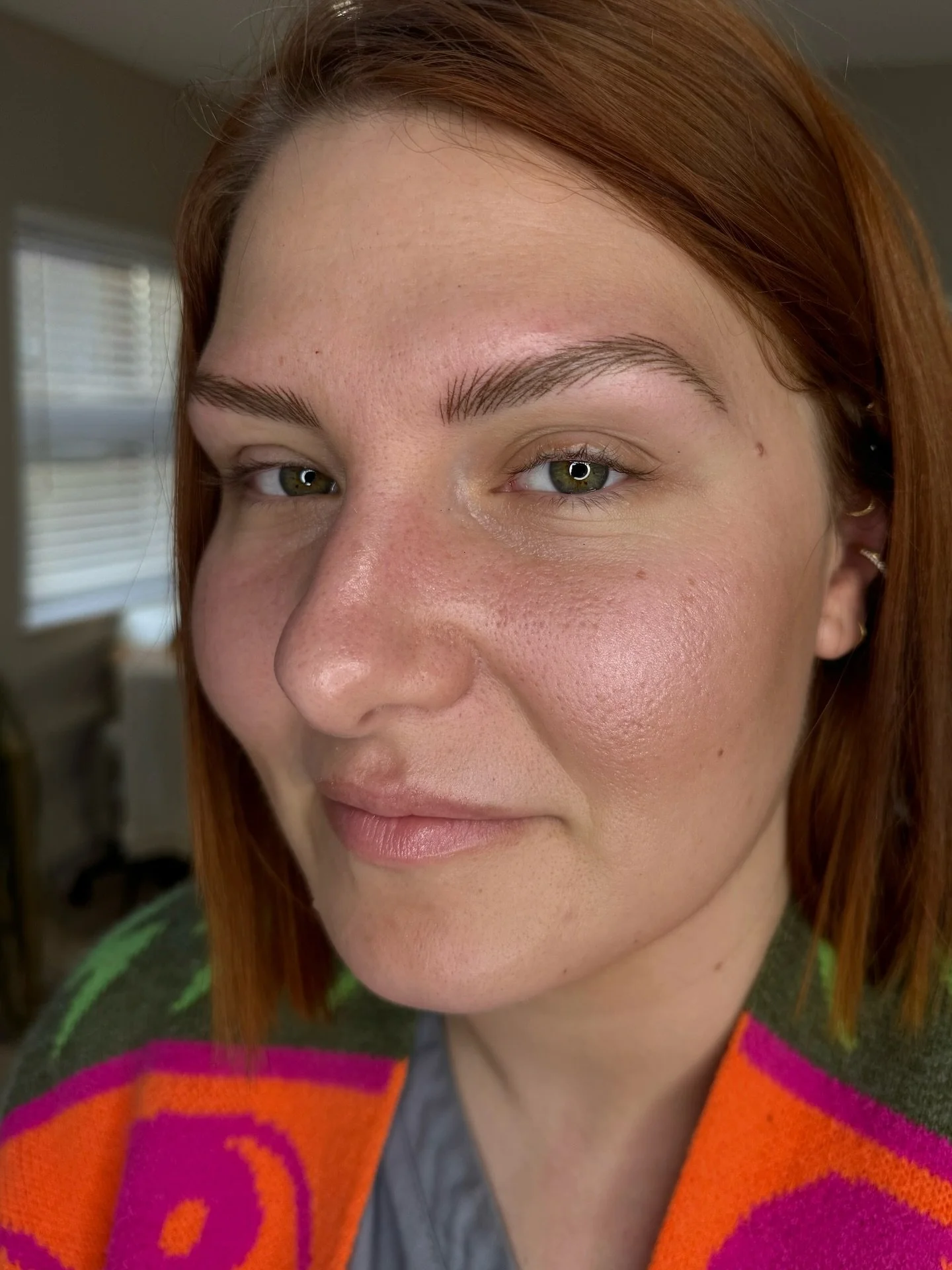 &ldquo;She&rsquo;s an autumn&rdquo; 🍁☕️🍂🔥 &hellip; new nano brows for this lovely redhead and I am OBSESSED.

(If you&rsquo;re fed up of dark mornings already and want an extra 20 minutes in bed every day, this is for you!)

My client Esther was t