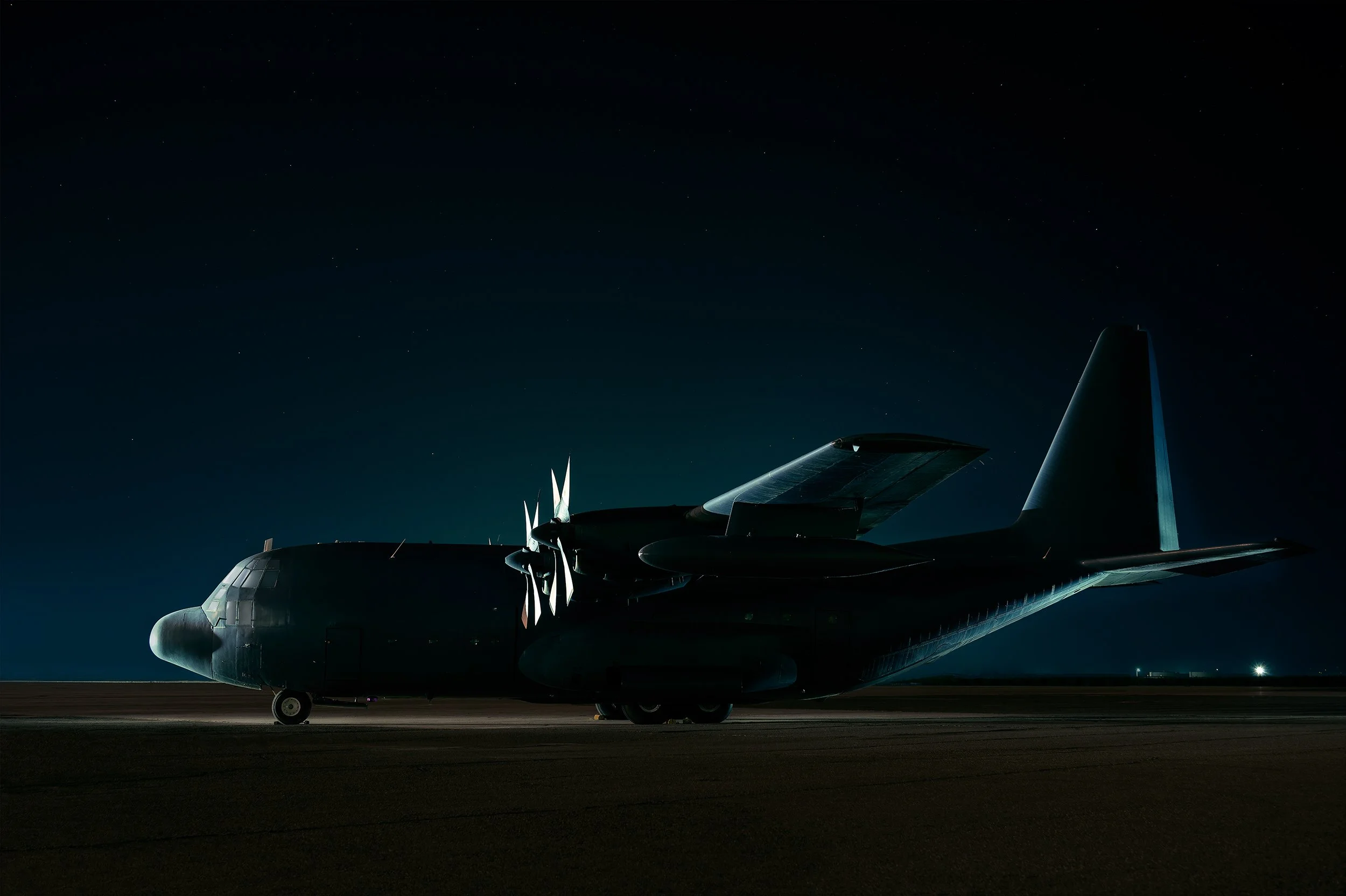 CM251001_MT01_F2500p.jpg