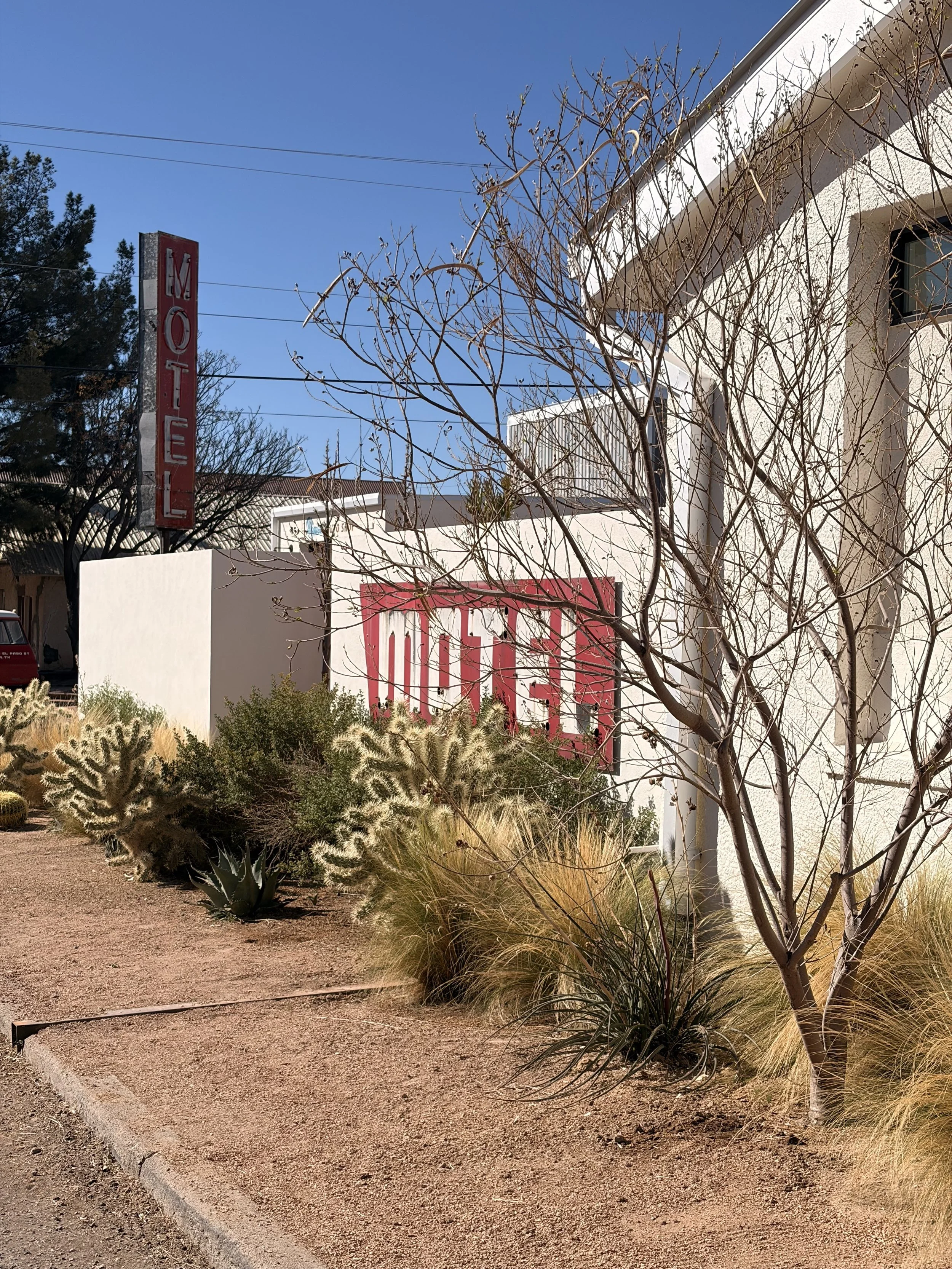 s2f marfa motel.jpg