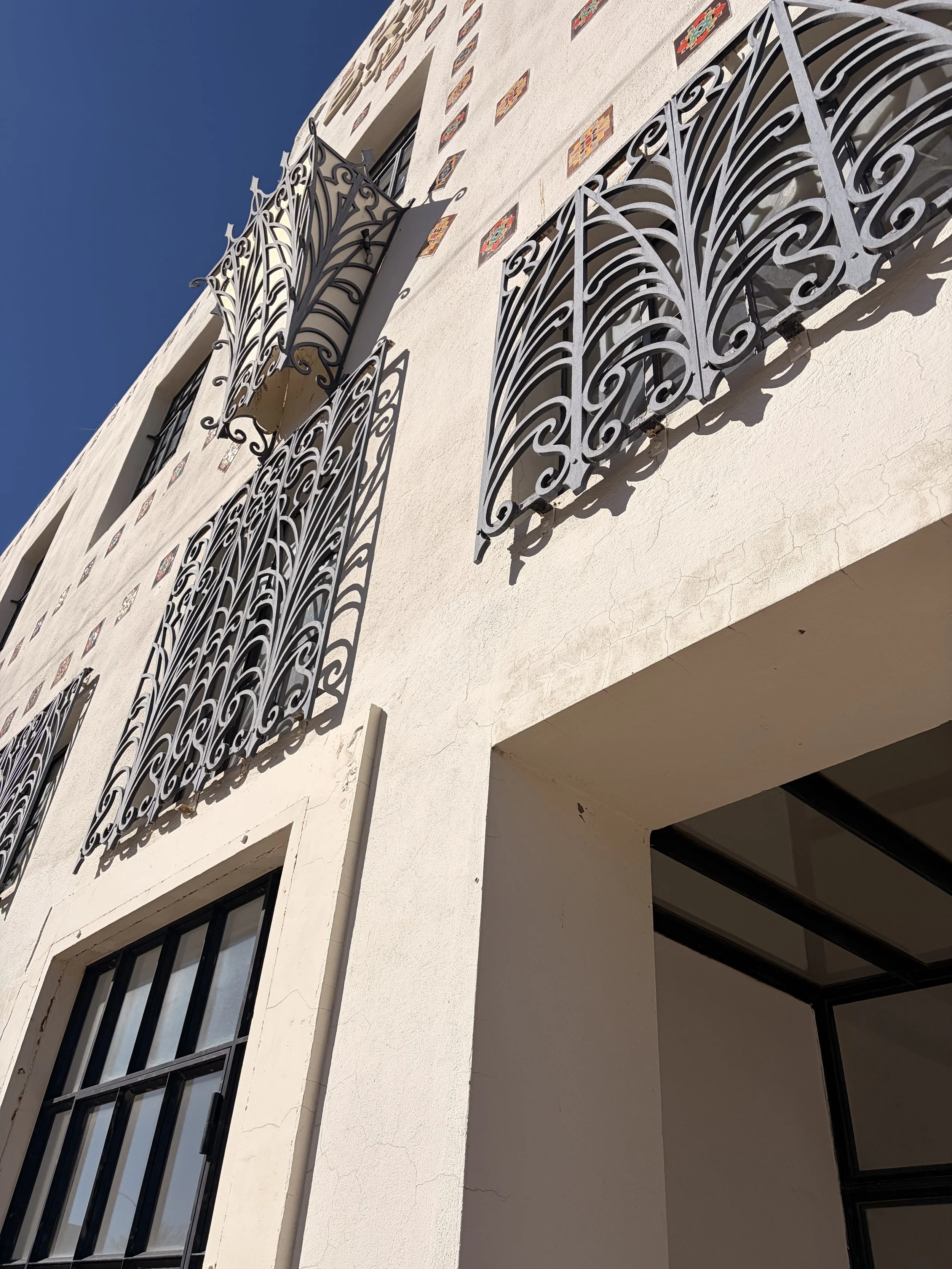 s2f marfa art arch.jpg