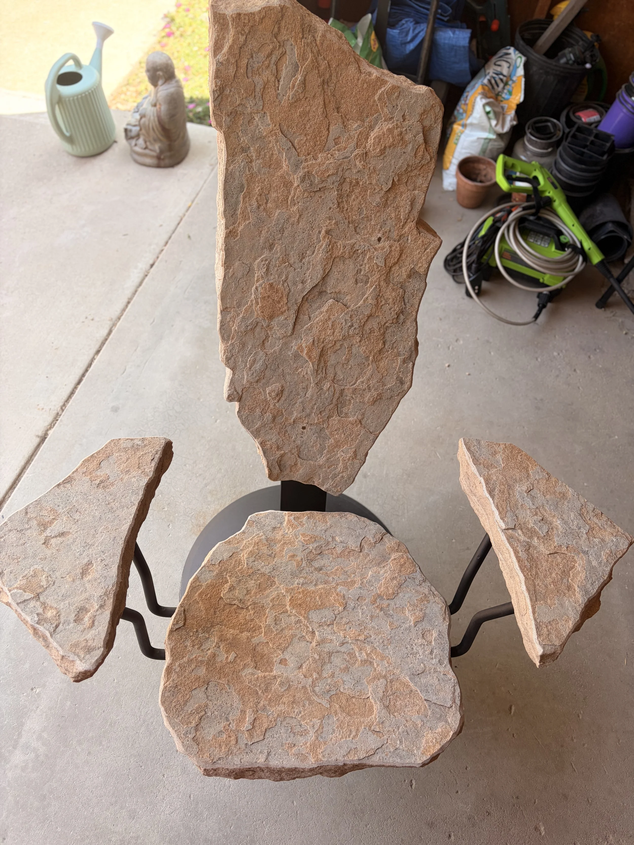 A peachy grey variety of Colorado Buff Stone