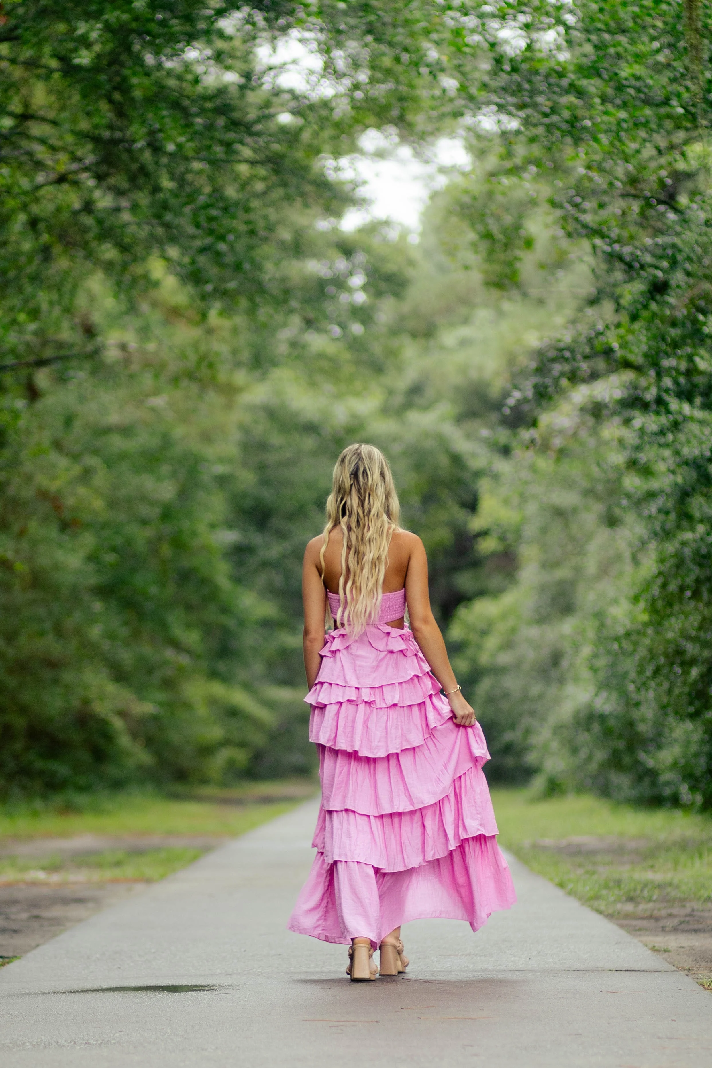 Huntington Beach State Park with a Myrtle Beach senior photographer. Greenery, Atalaya Castle, and beach views