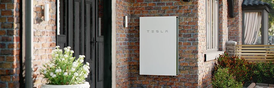 powerwall_lifestyle2.jpg