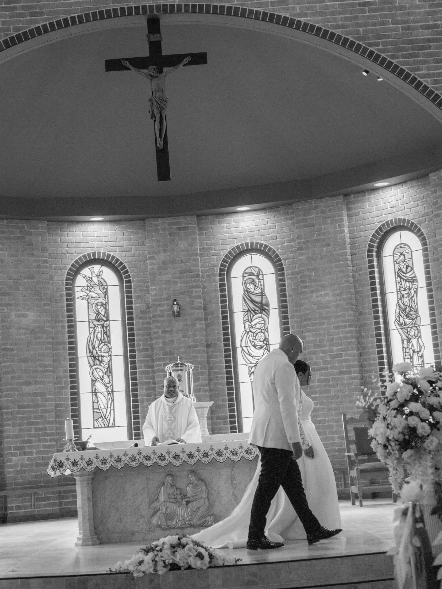 Celebrating David &amp; Estee 🤍 

Abit of their story:

David has a heart condition which is getting worse to the point that he needs a heart transplant. While he was in hospital, he decided that once he was discharged, he would propose to Estee and