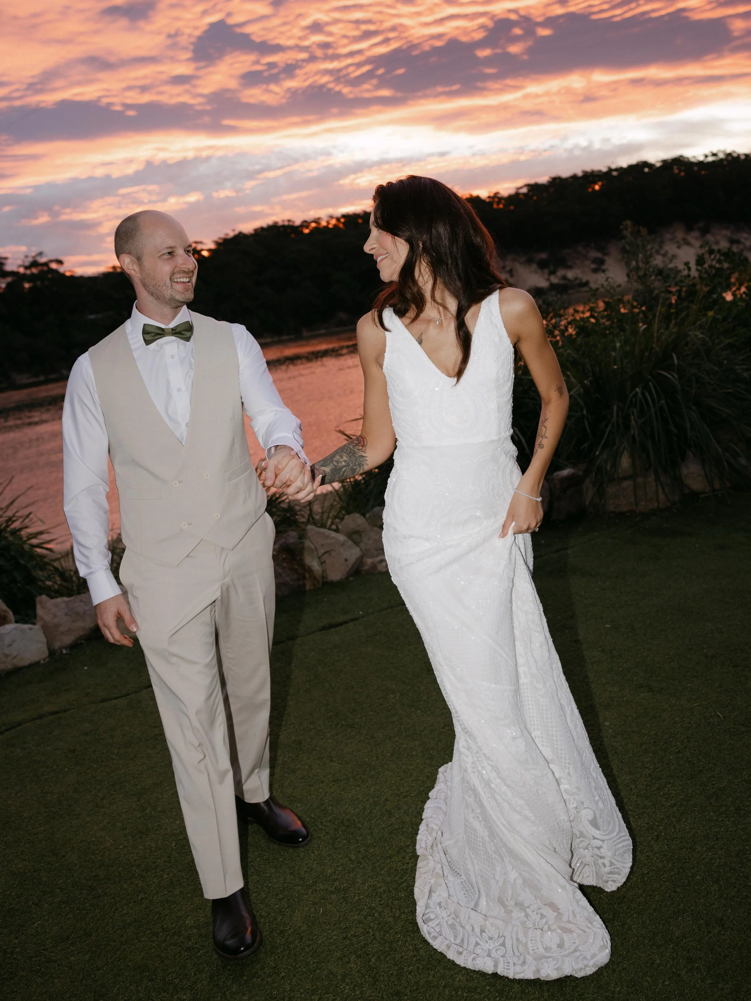 Sneak peeks for Monty &amp; Luke at The Cove, Jervis Bay. Such a joyful day ending with the softest pink sky ✨

Bride @montanaskyec 
Groom @lukeyt145 
Venue @thecovejervisbay
HMU @brigette.alanamua 
Celebrant @marriedbymandi