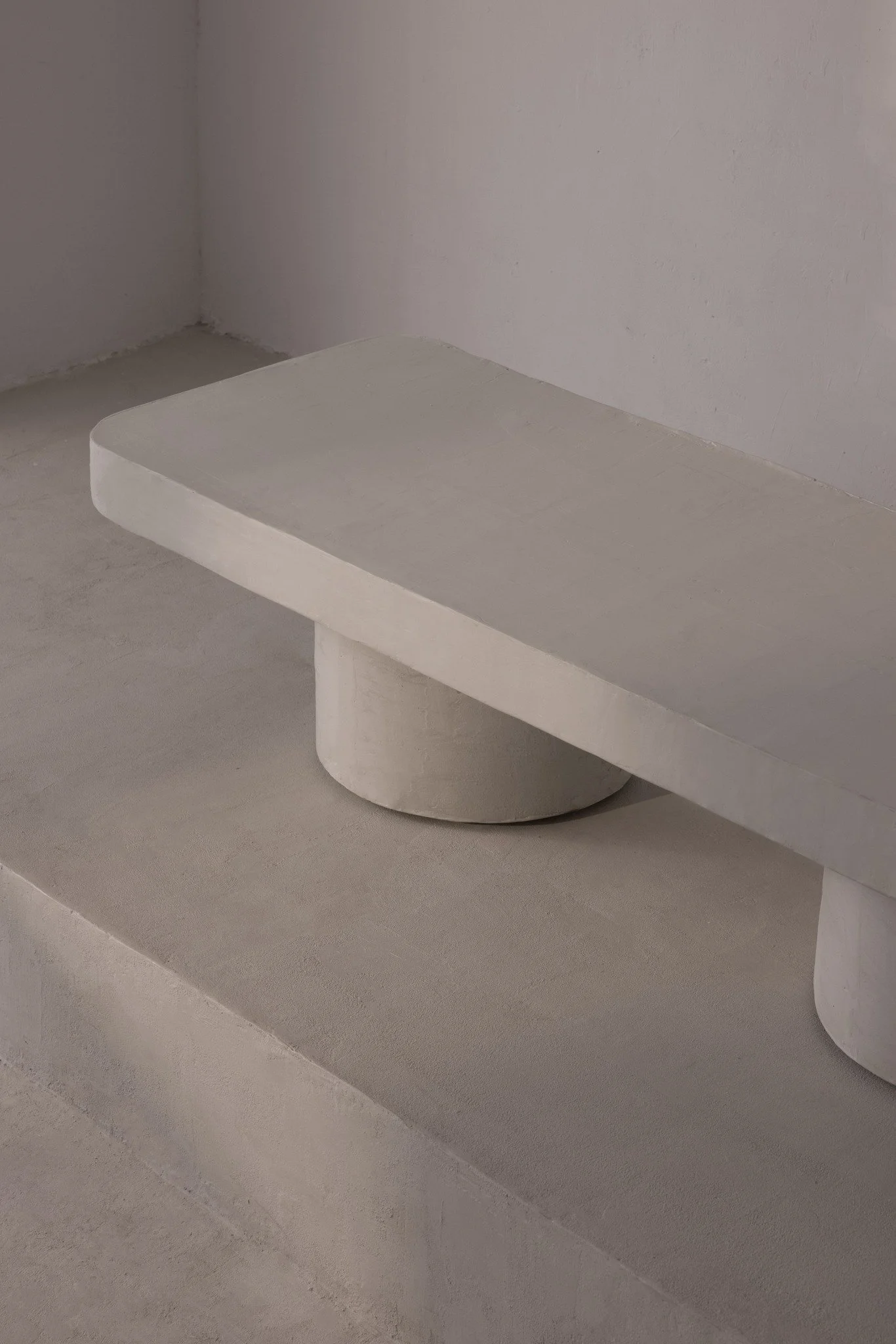 Zén Low Table ITS A MOOD with cylindrical bases and rectangular top for EAST WEST SPACE