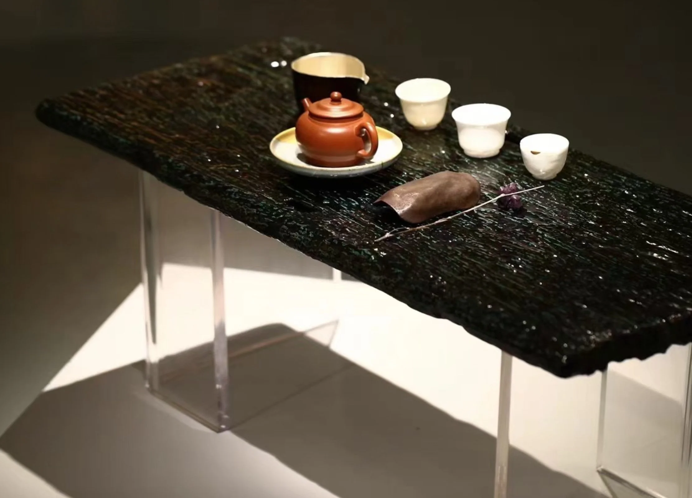 Traditional Chinese lacquer technique applied to contemporary collectible design