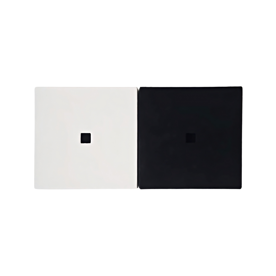 Curatorial view of Resonances art exhibition in Barcelona, merging energy and perception.