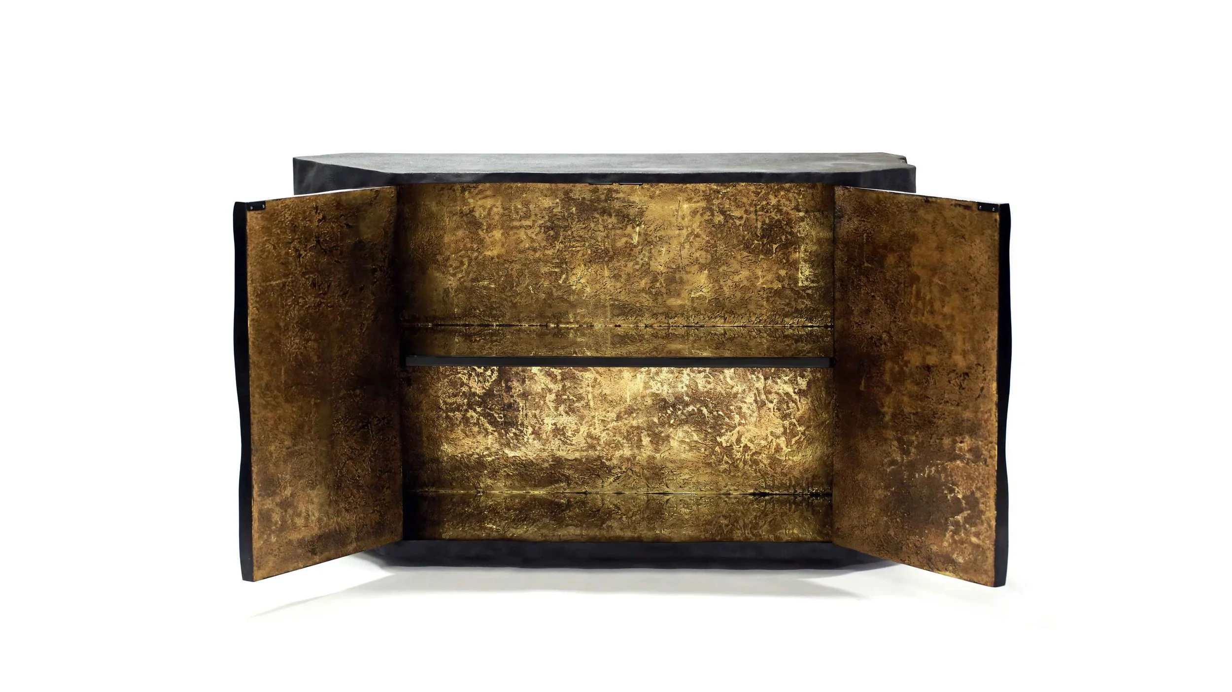 Museum-quality Chinese lacquer furniture by Jiaying Xu