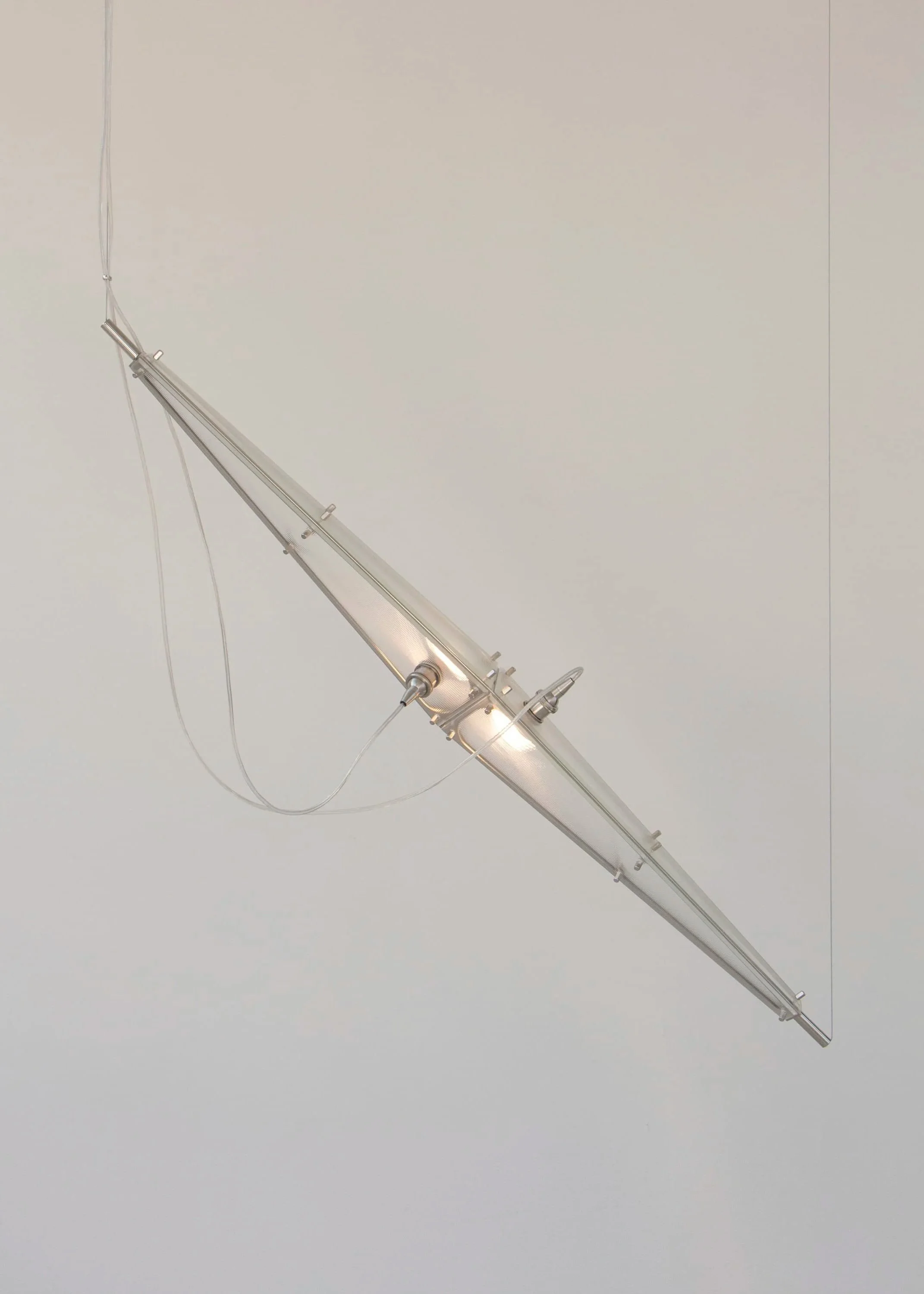 Contemporary sculptural lamp Fragment #01, handcrafted lighting design by Sing Chan.