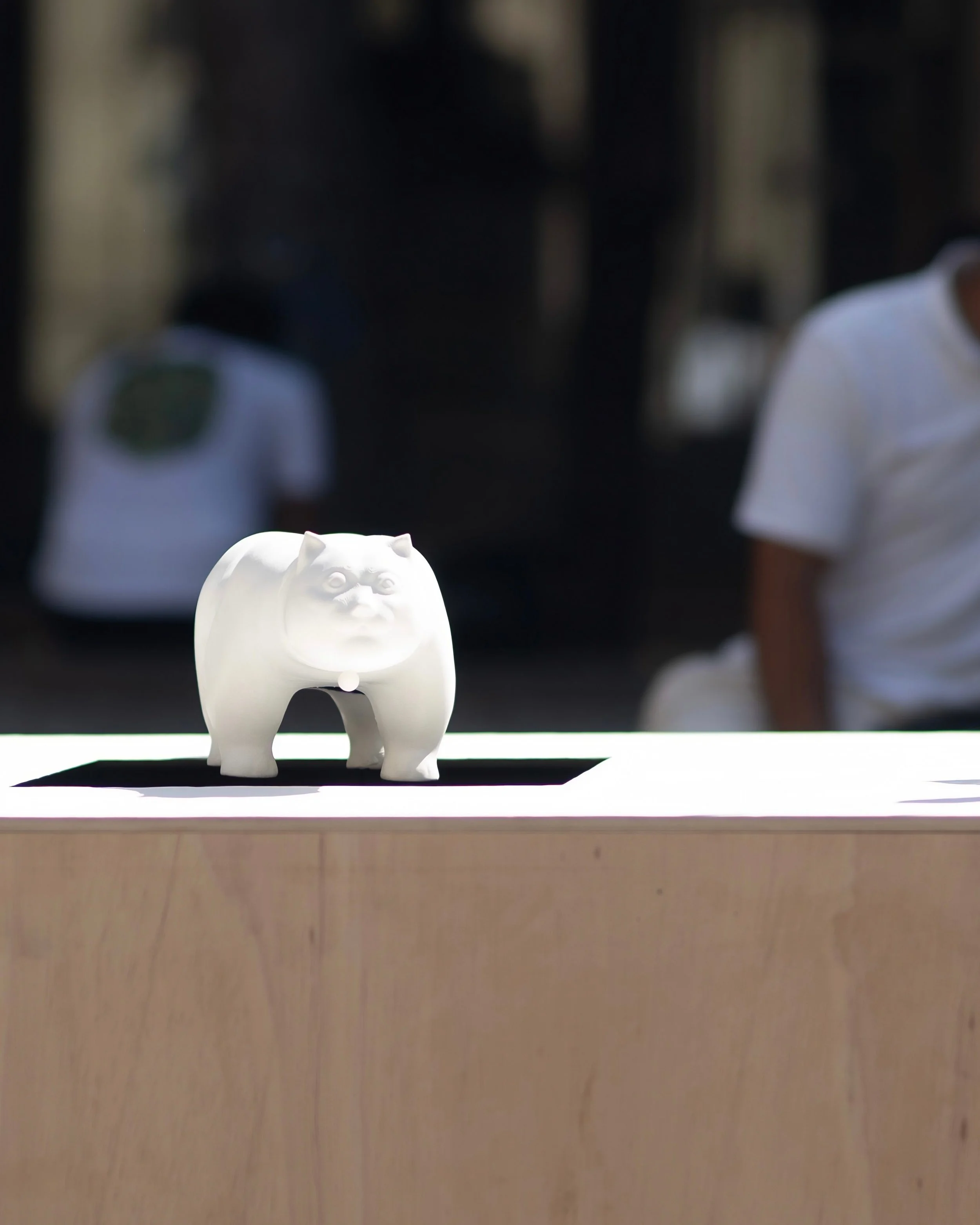 Conceptual artwork based on Fernando Botero’s cat sculpture, transformed with a central void.