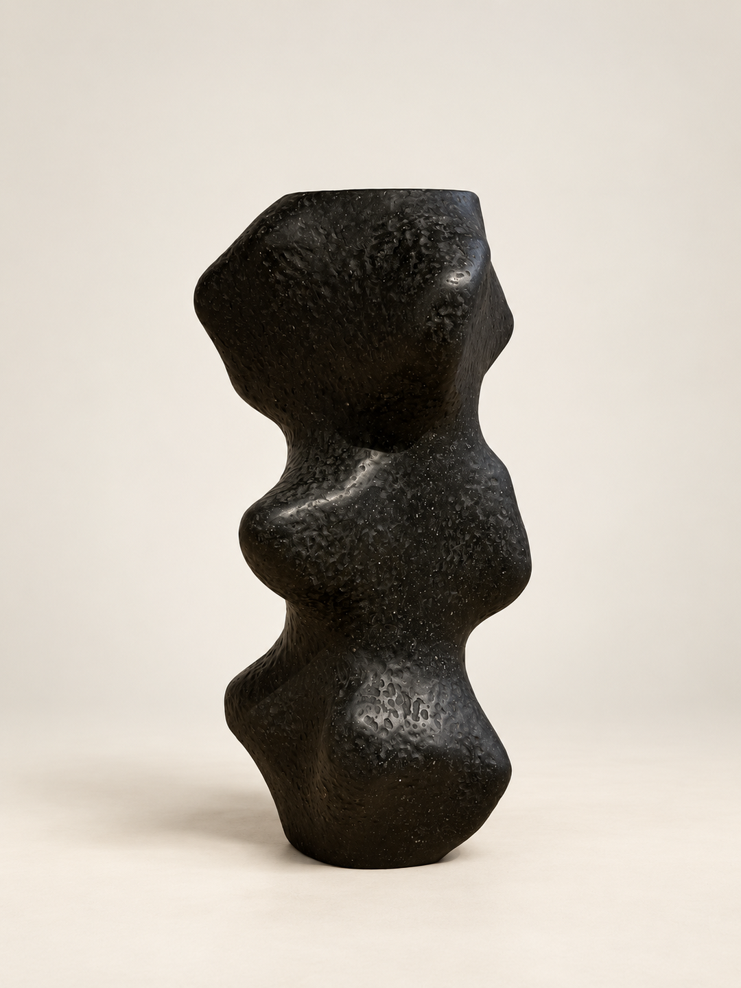 Pedestal III contemporary collectible design by Justino Del Casar, front view