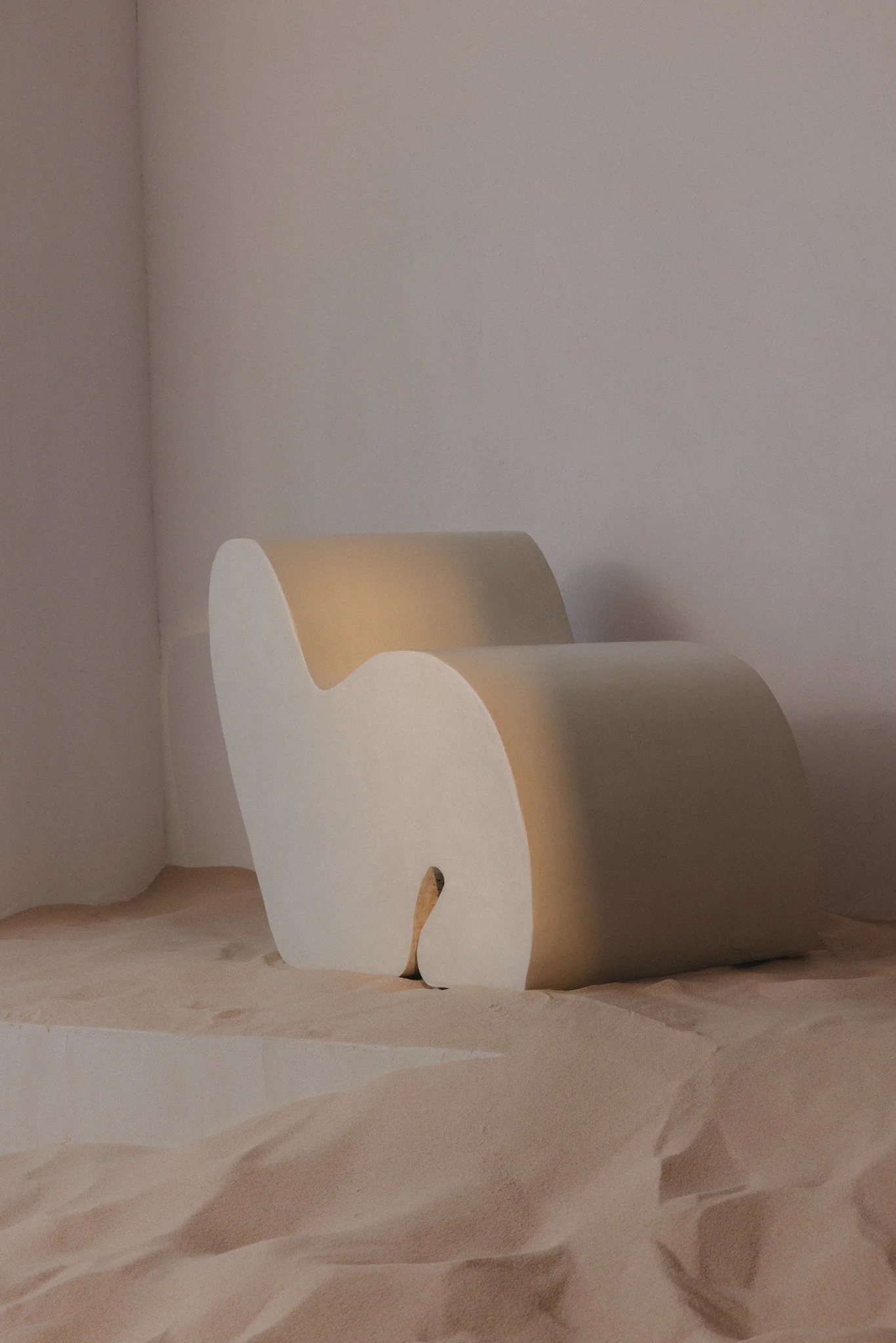 Mawjé Chair by ITS A MOOD sculptural furniture for curated interiors for EAST WEST SPACE