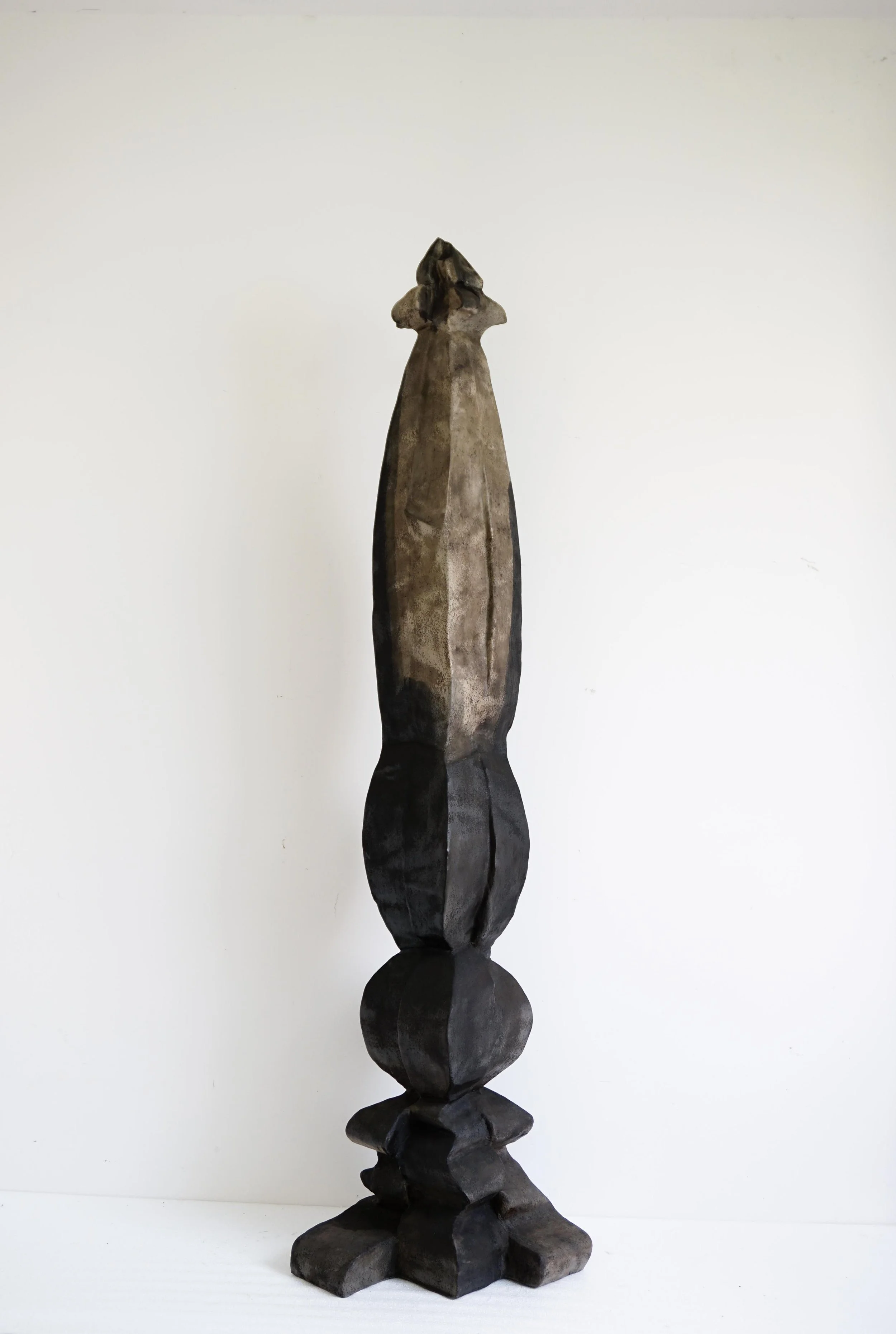 Monumental lacquer sculpture with organic carved forms by artist Ou Tingzhu, contemporary Asian art