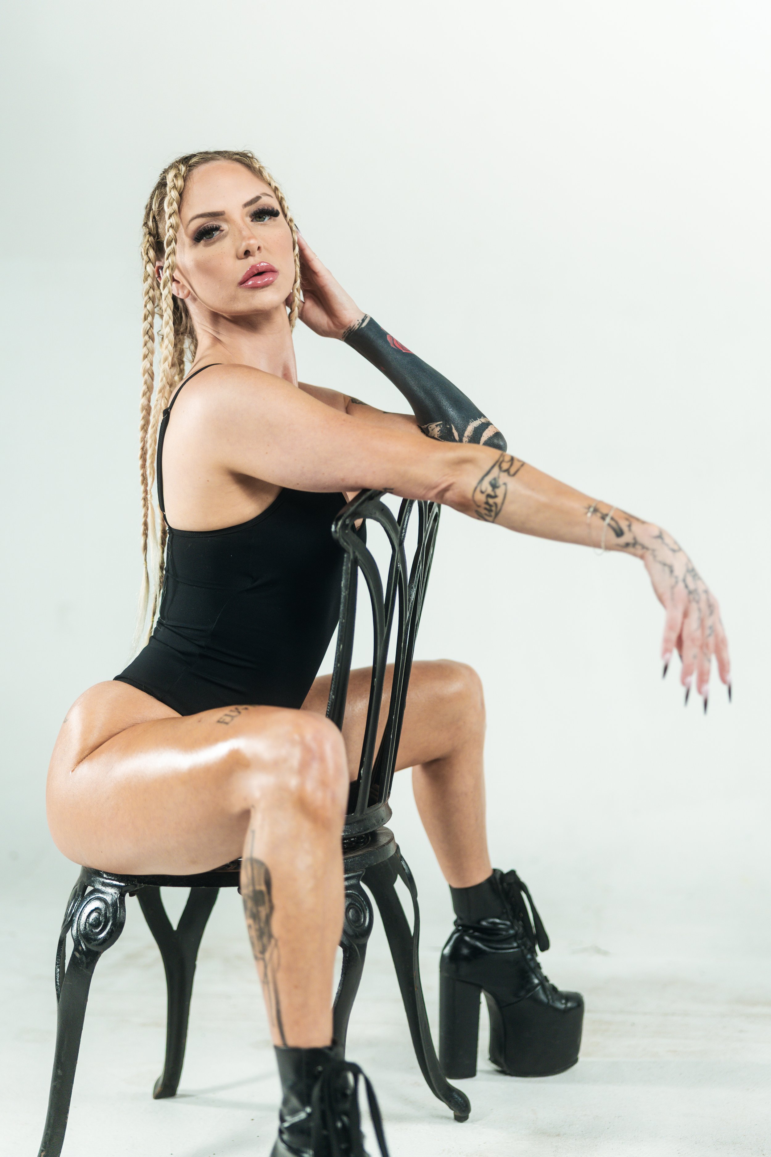 Taylor Studio Look 1-3.jpg