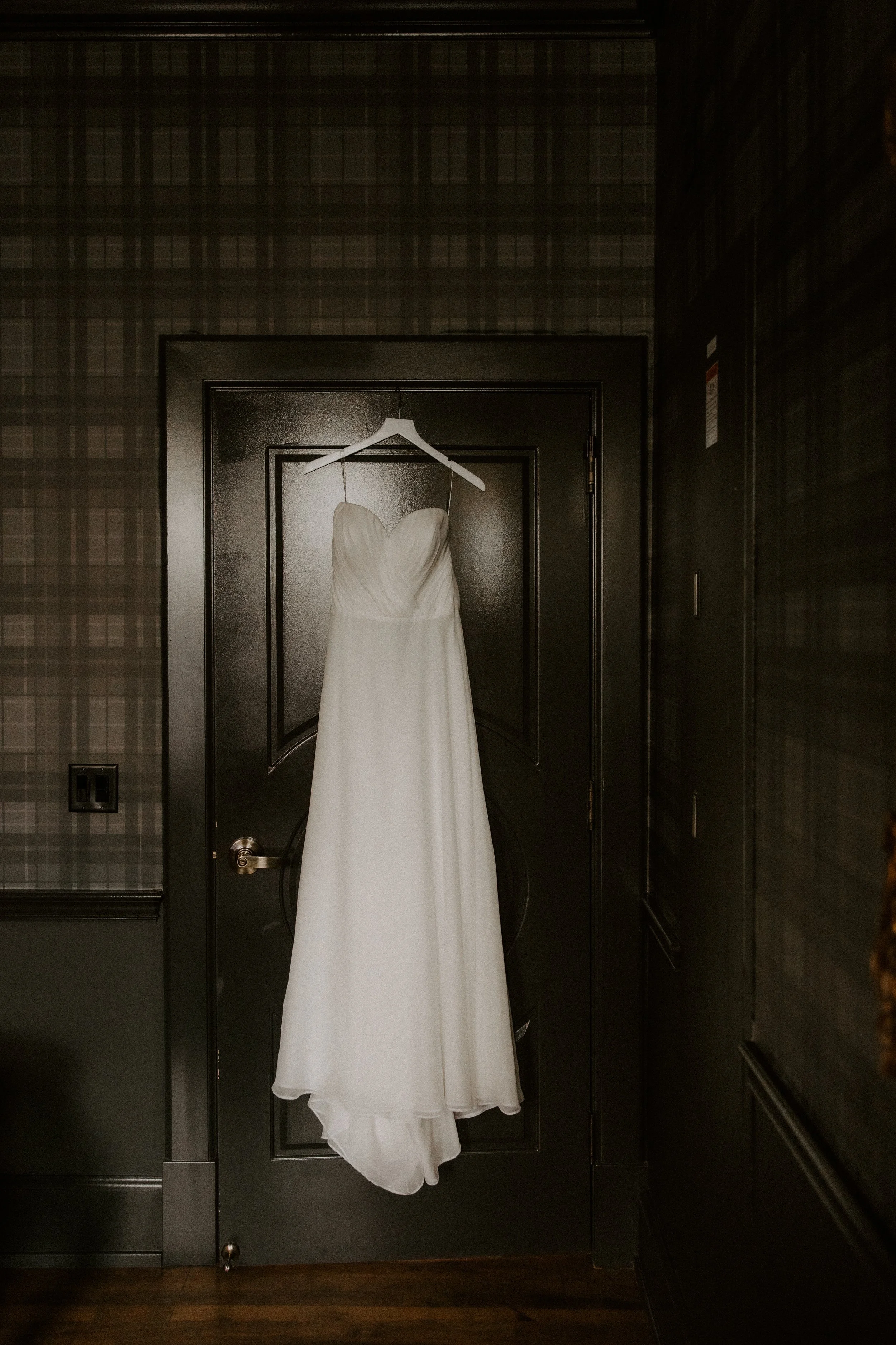 AllyCorinnePhoto-E&M-1.jpg