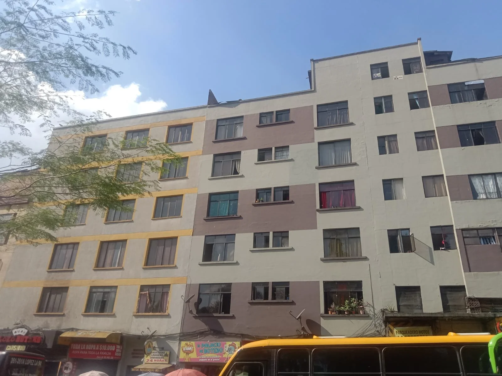 APARTAESTUDIO EN ARRIENDO 