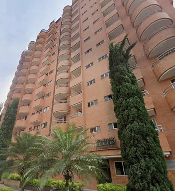APARTAMENTO EN ARRIENDO 