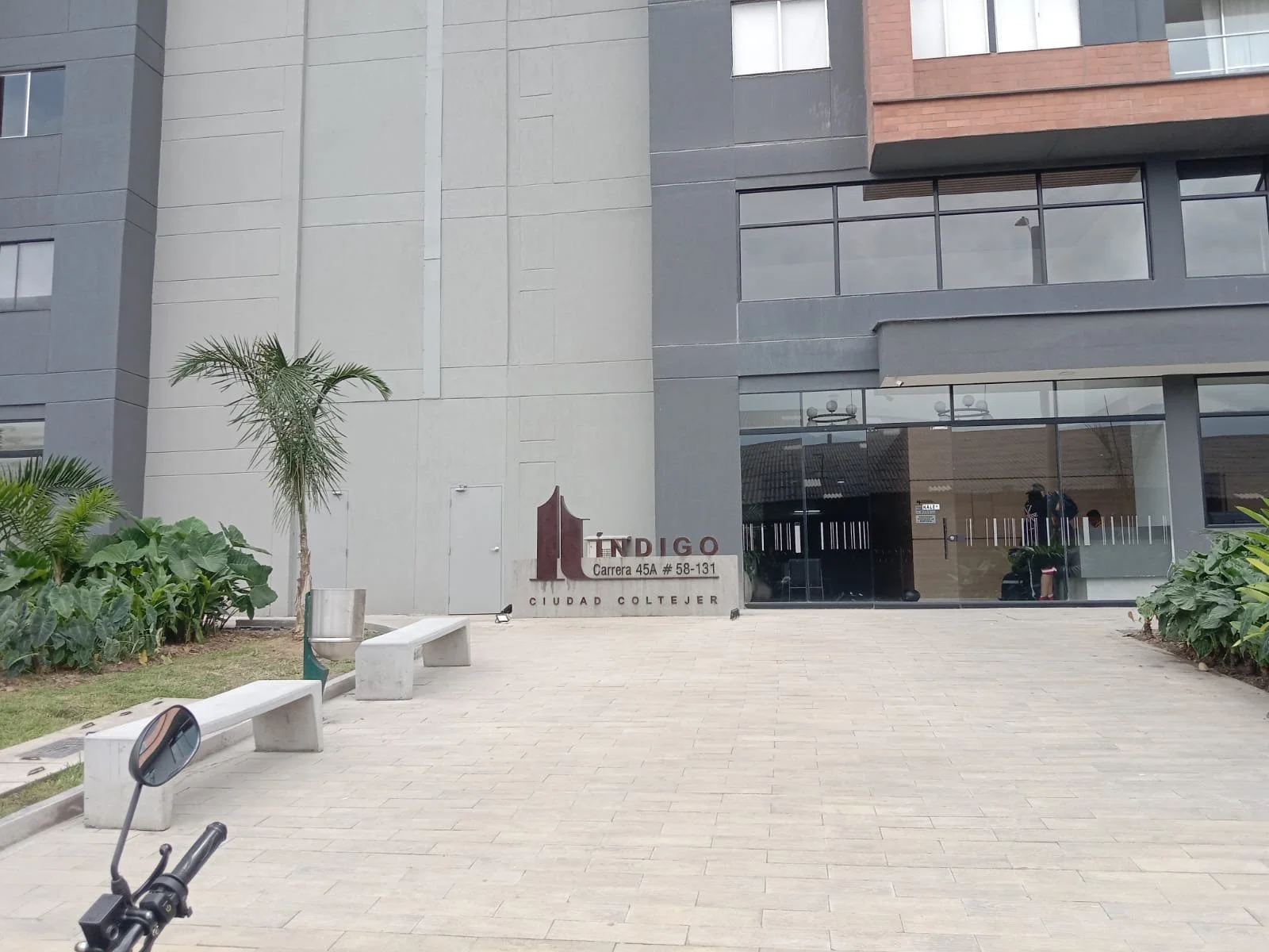 APARTAMENTO EN ARRIENDO 