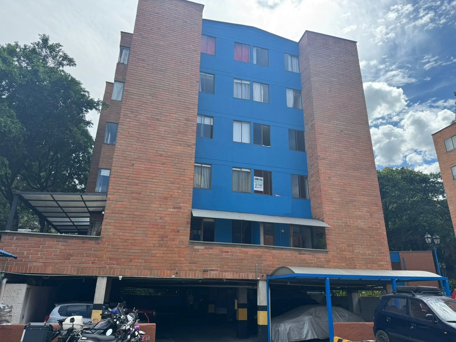 APARTAMENTO EN ARRIENDO 