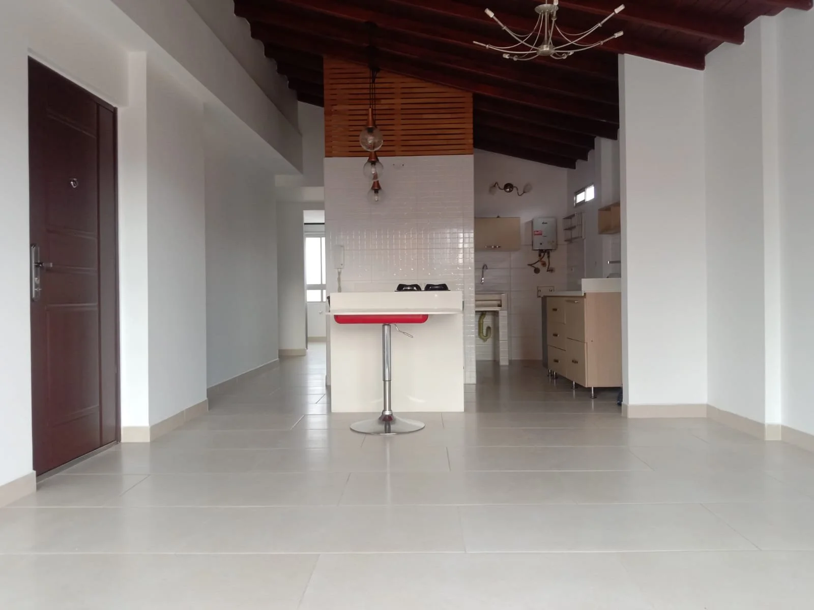 APARTAMENTO EN ARRIENDO 