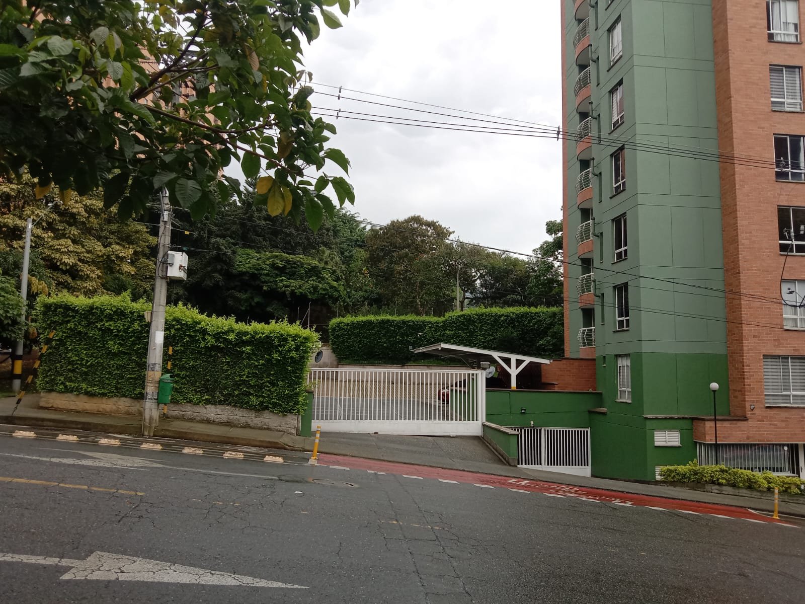 APARTAESTUDIO EN ARRIENDO 