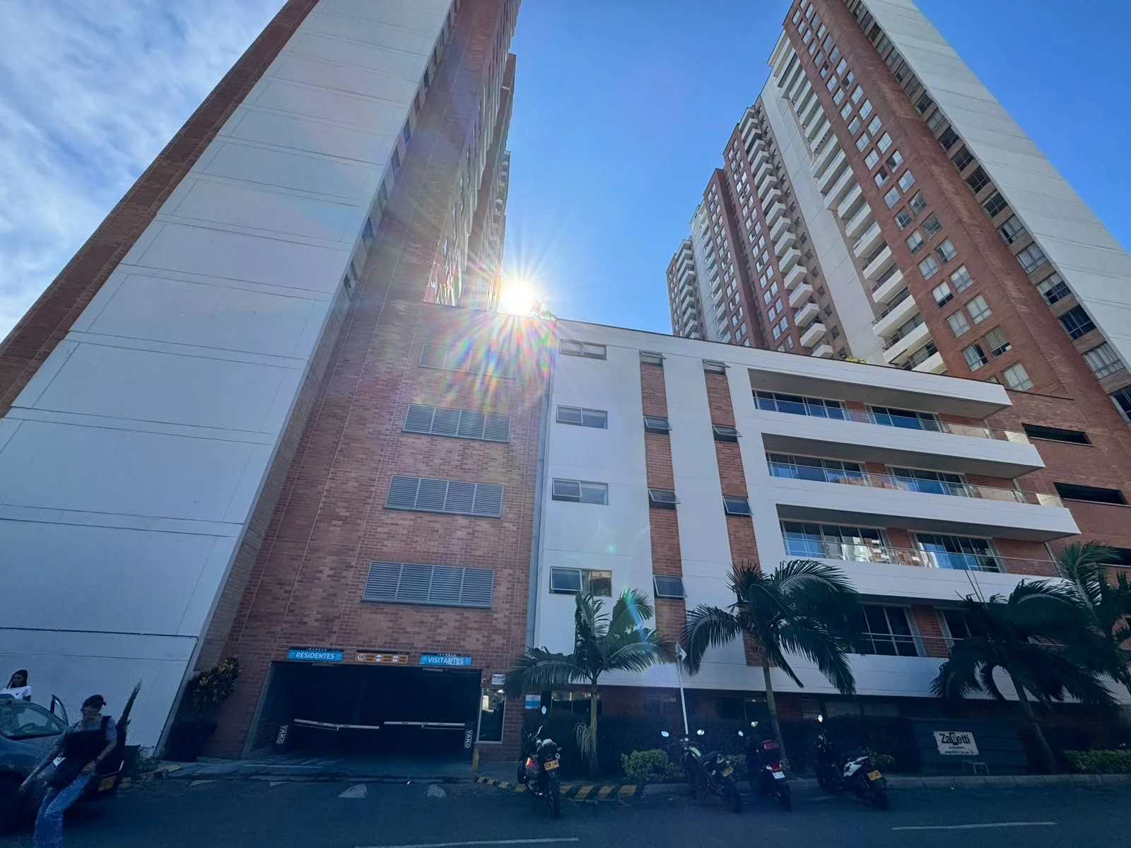 APARTAMENTO EN ARRIENDO 