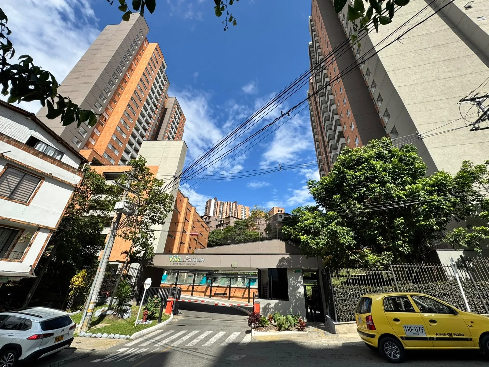 APARTAMENTO EN ARRIENDO 