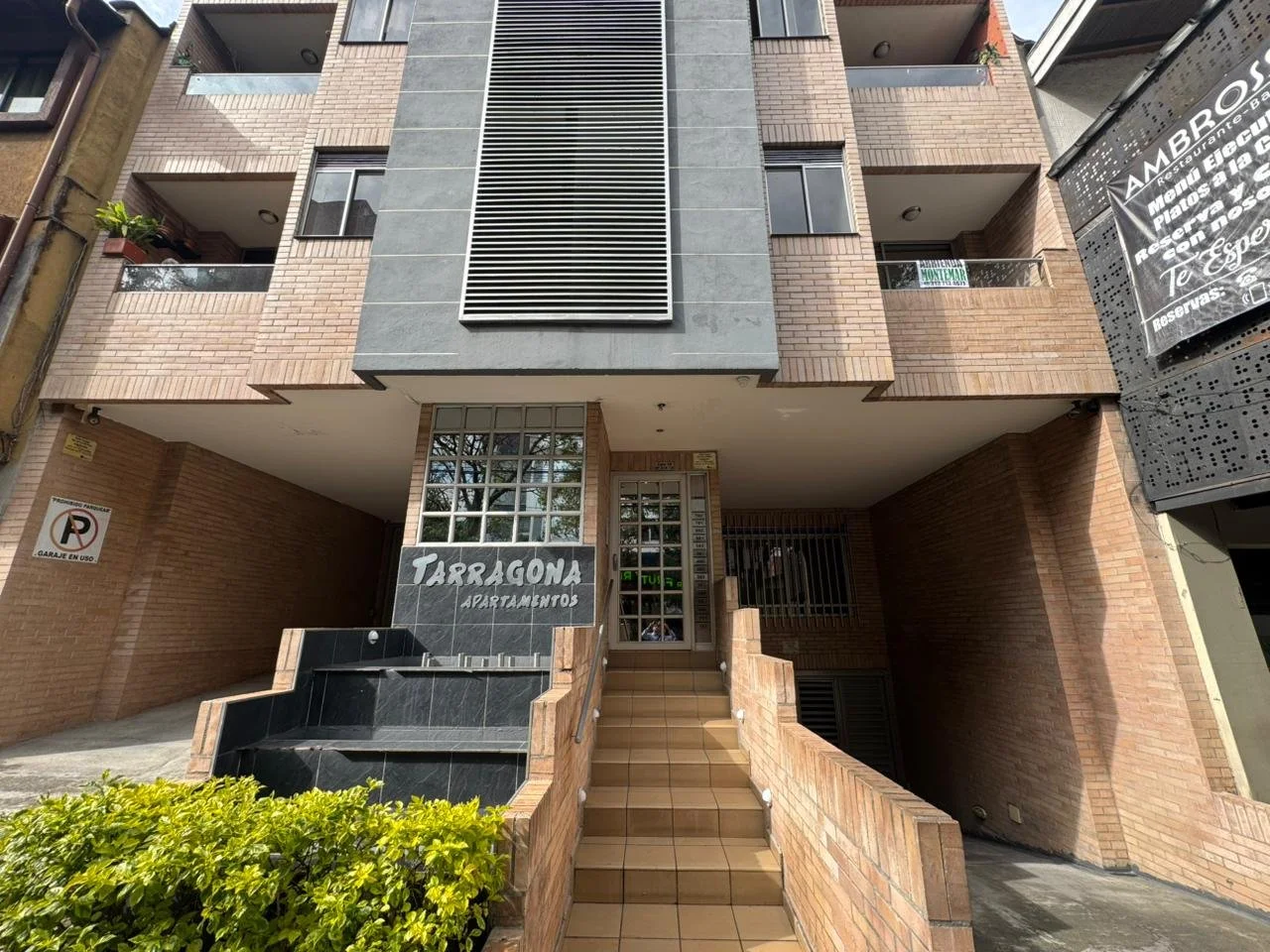 APARTAMENTO EN ARRIENDO 