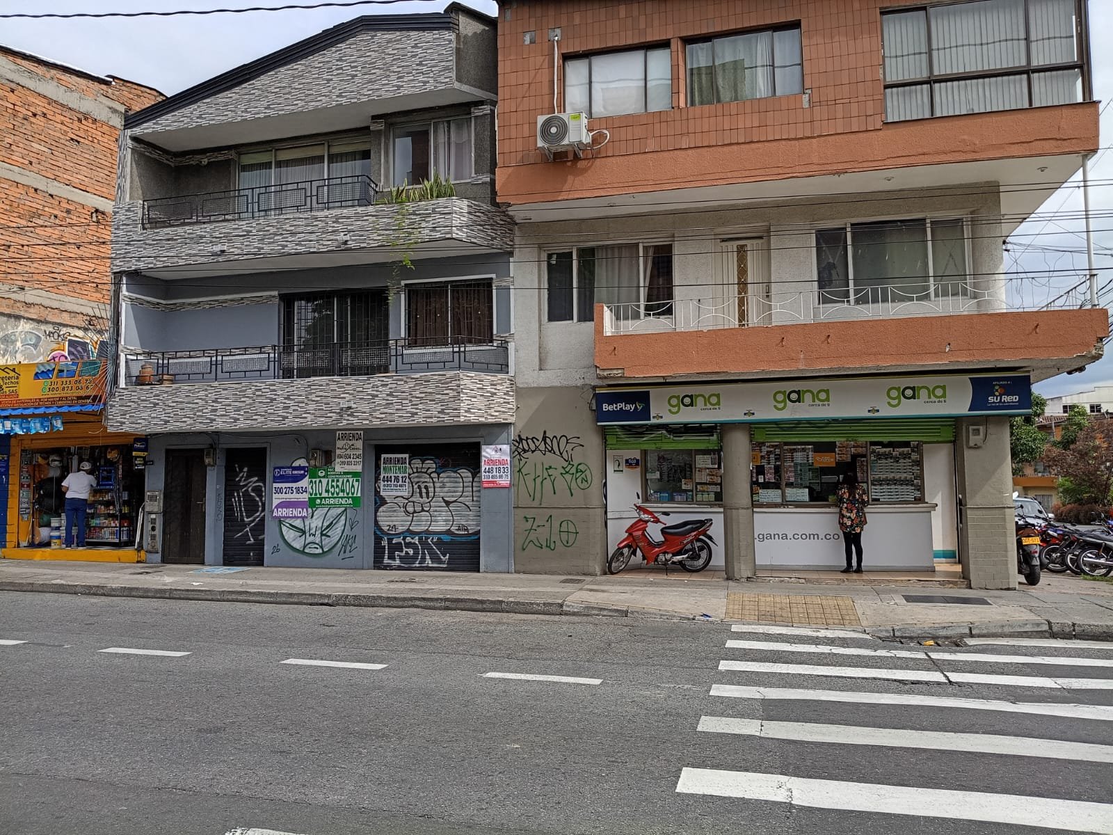 LOCAL EN ARRIENDO 