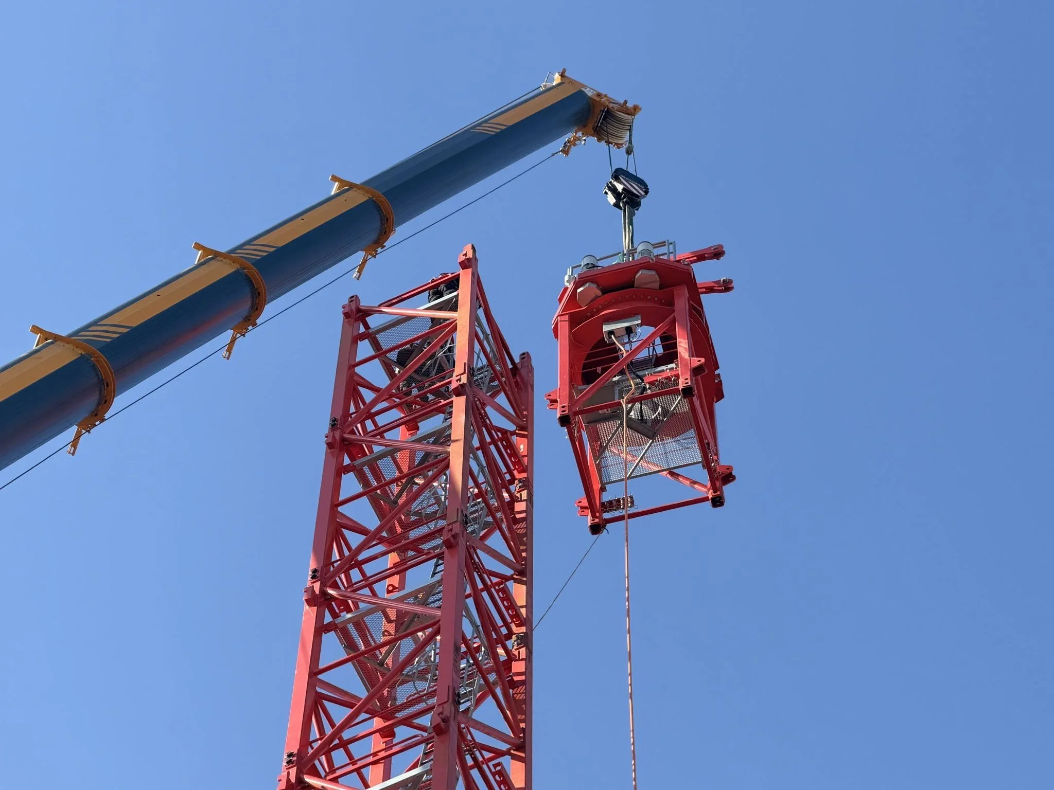 tower crane bayonne 