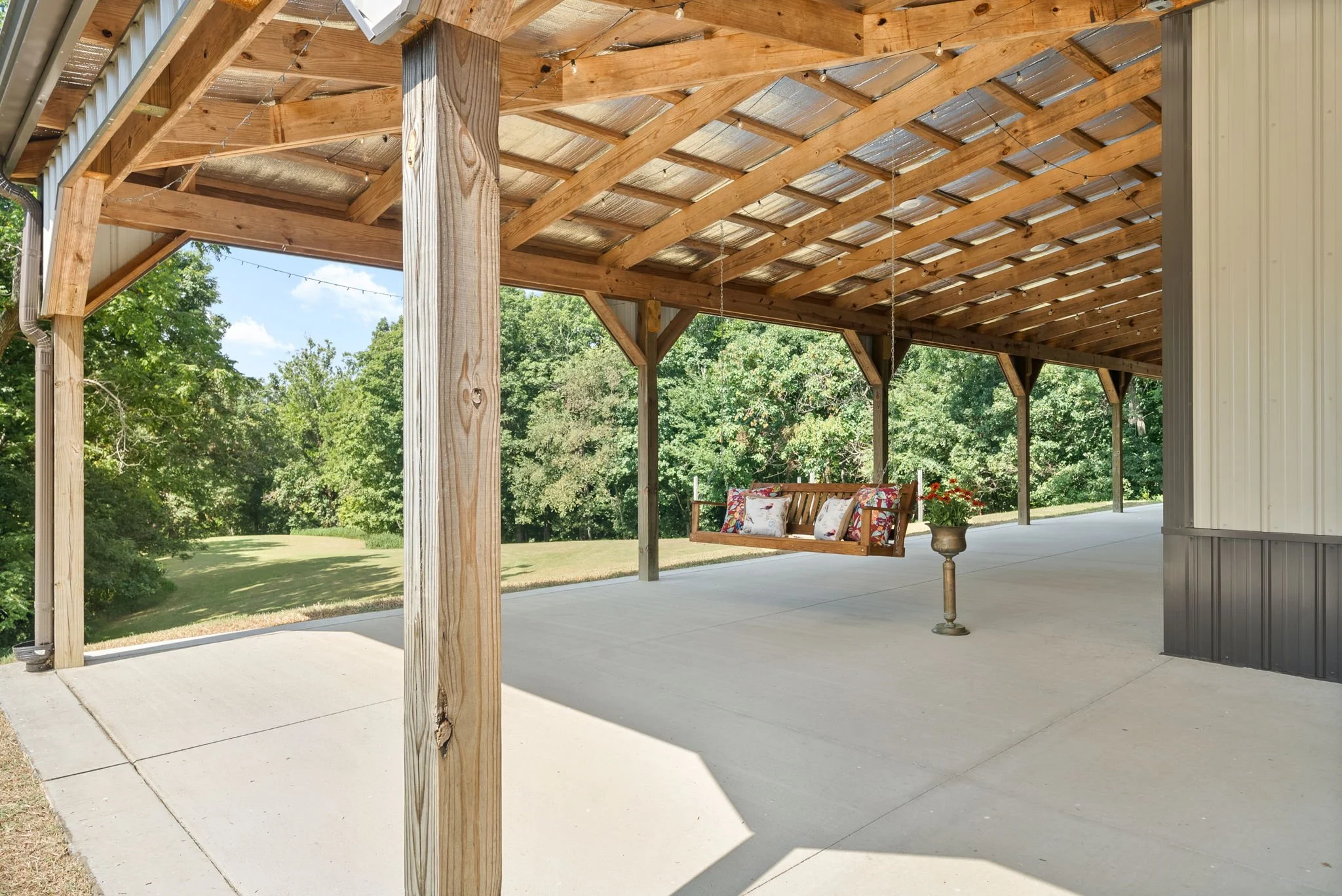 20-web-or-mls-1530-keesee-rd copy.jpg