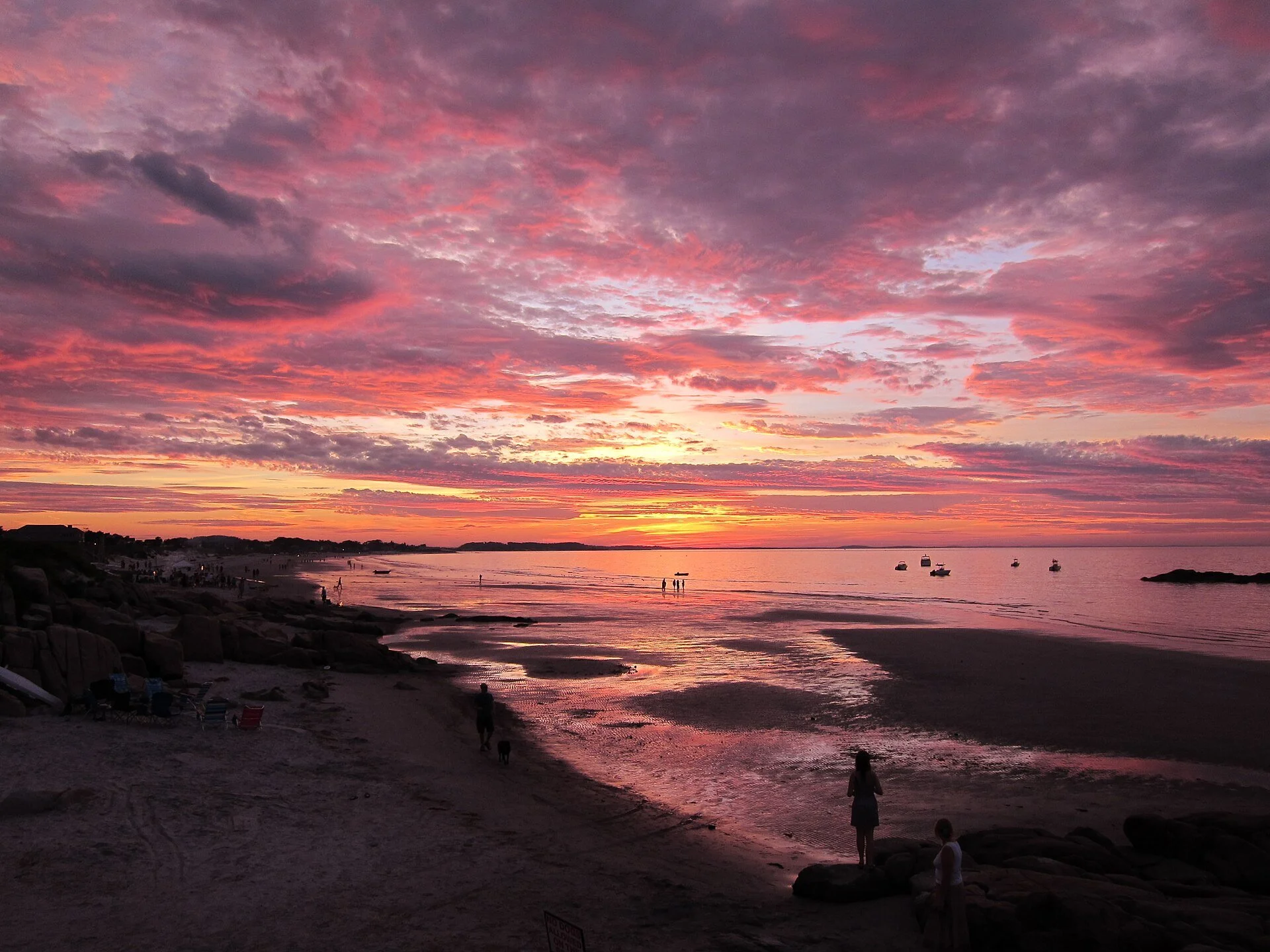 Wingaersheek beach at sunset.