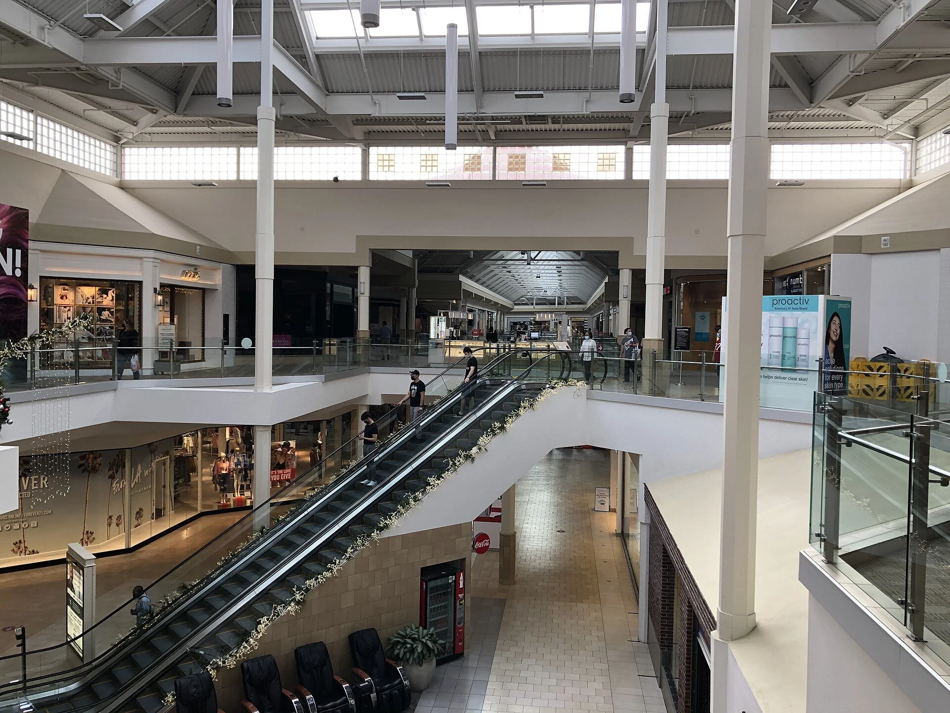 Pheasant Lane Mall Interior