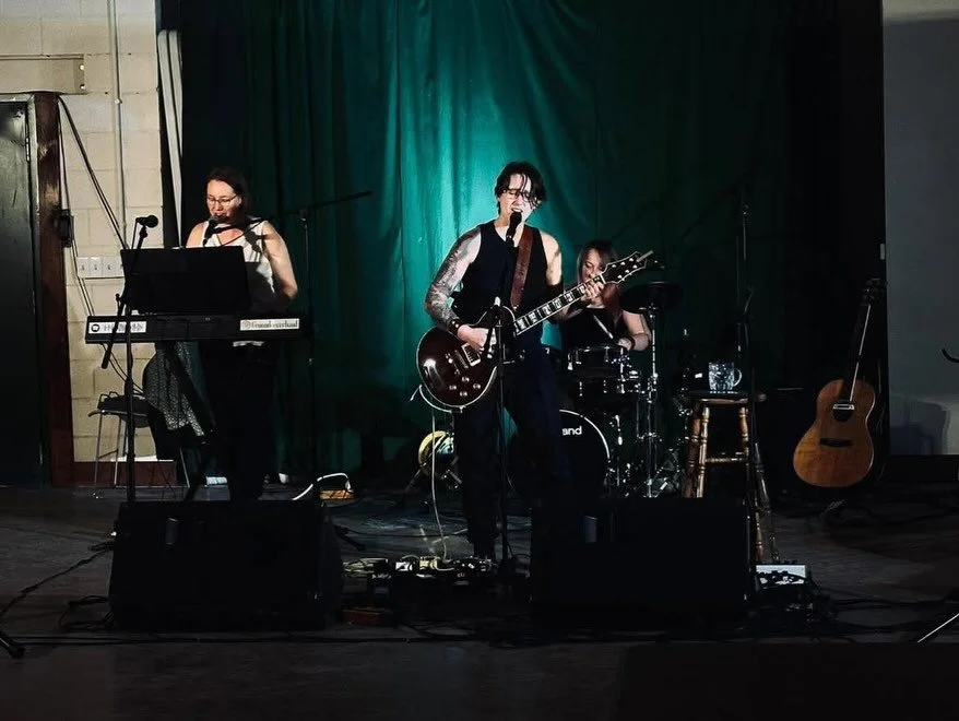 Thanks again to everyone who braved the rain and came out to our @cwpride.ca fundraiser show in Fergus last week! We had so much fun opening for @fxrrvst (Forest) and with all who joined us 😊💜🎶