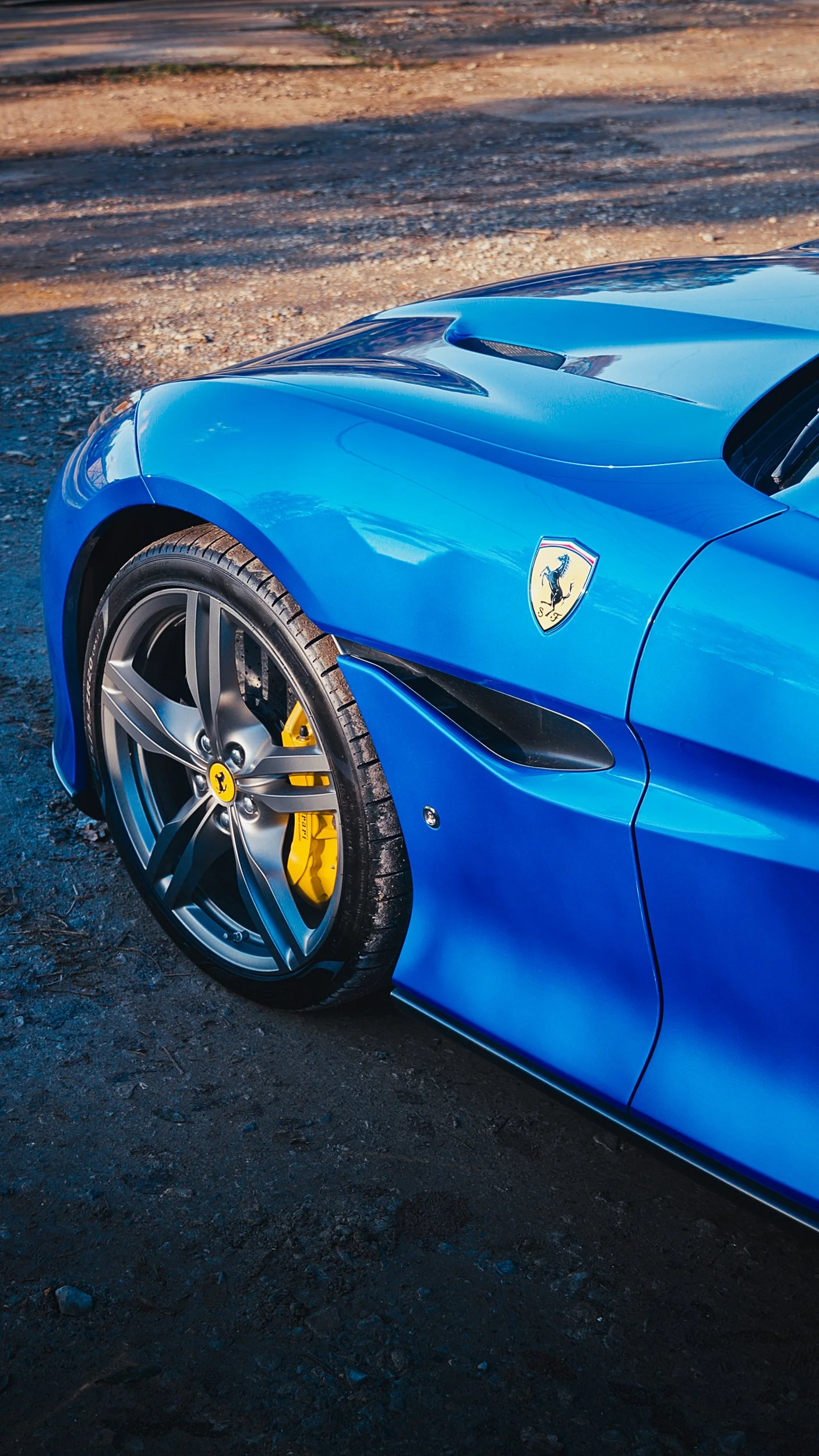 Presenter-Led Vehicle Walkaround