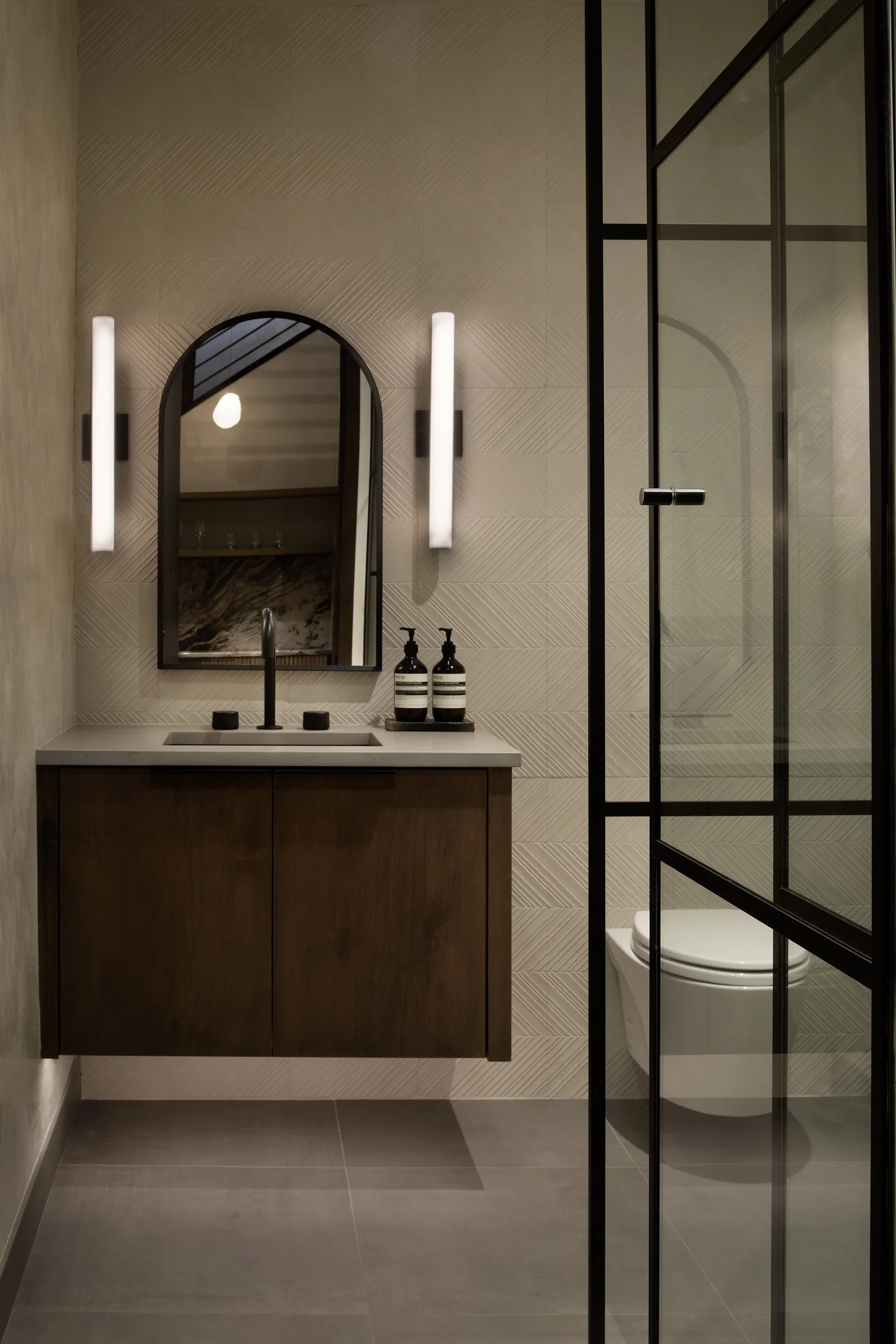 Alomar__0215_JpegWebPortfolio.jpg