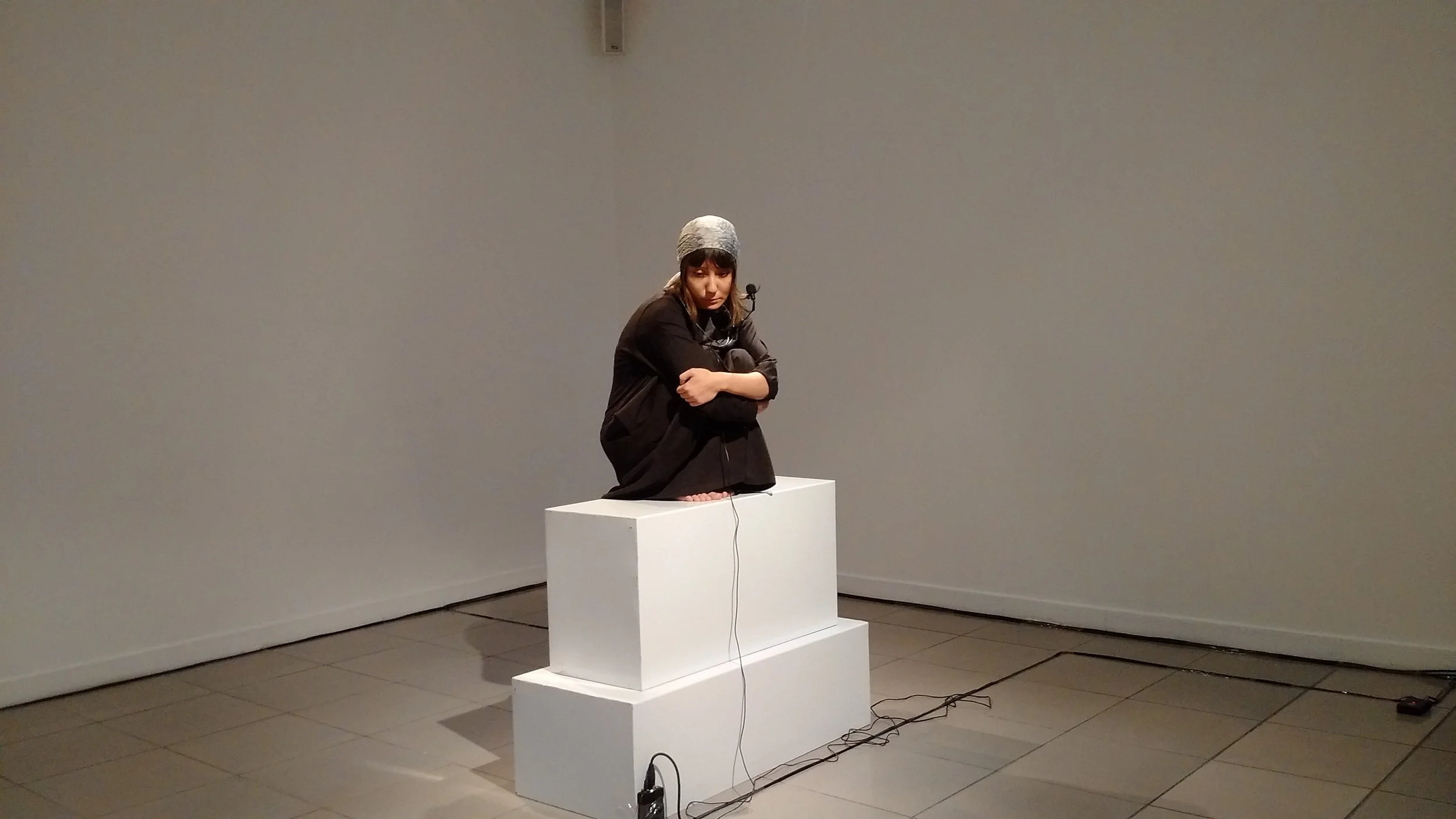 Alireza Khosroabadi-Performance-Ten-minute Sculpture