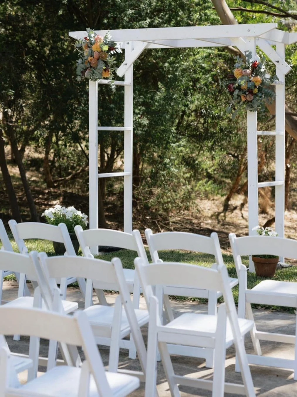 There&rsquo;s something so special about an at-home wedding 🤍

Sarah &amp; Jacob created the most welcoming and love-filled celebration on Sarah&rsquo;s parents&rsquo; property in the Adelaide Hills. No fuss, no frills, just heartfelt moments, incre