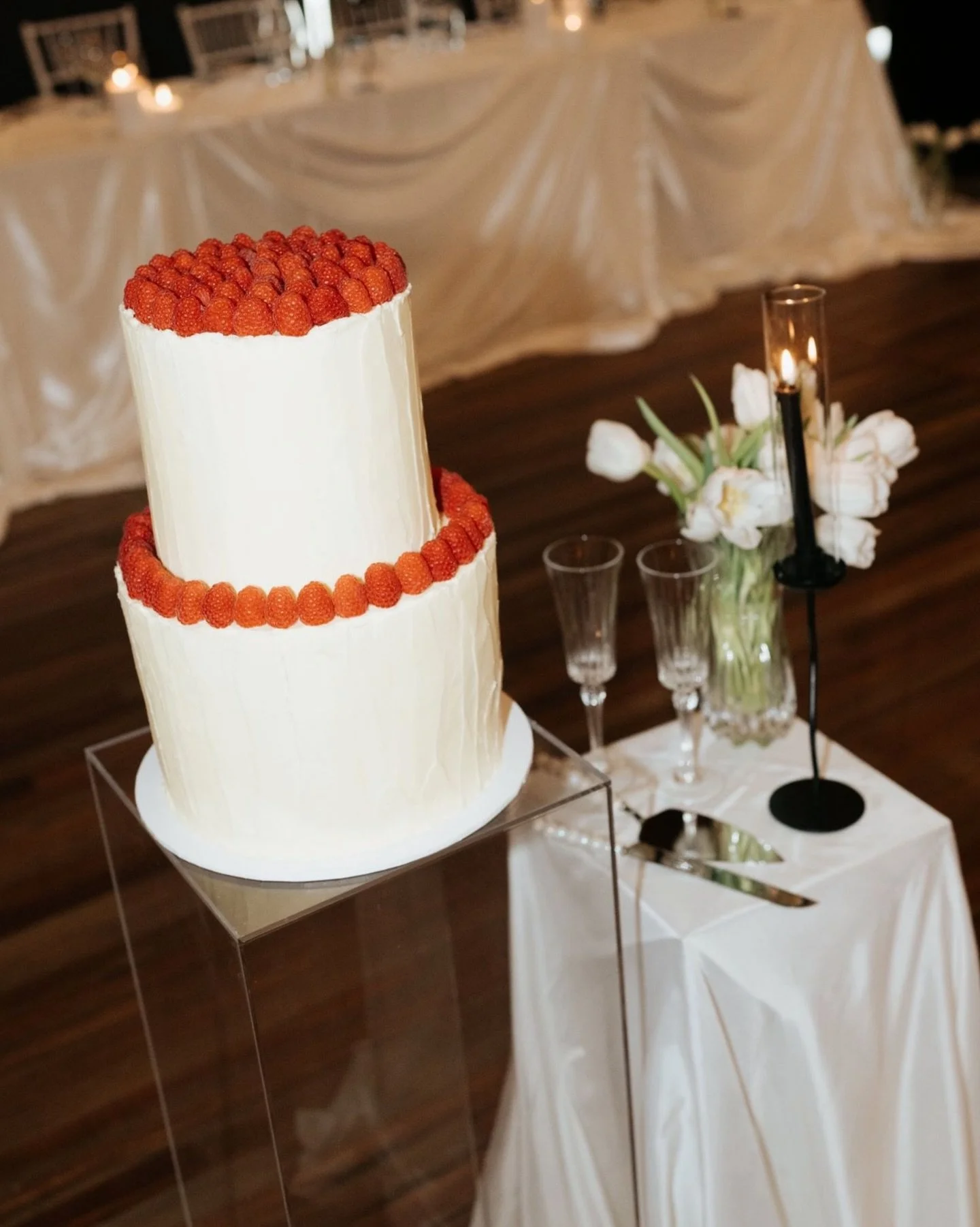Some weddings feel beautiful. Others feel unforgettable.

Sandra and Vince&rsquo;s day was filled with the kind of energy you can&rsquo;t fake, loud laughter echoing through every room, guests dancing before the formalities had even begun, and a coup