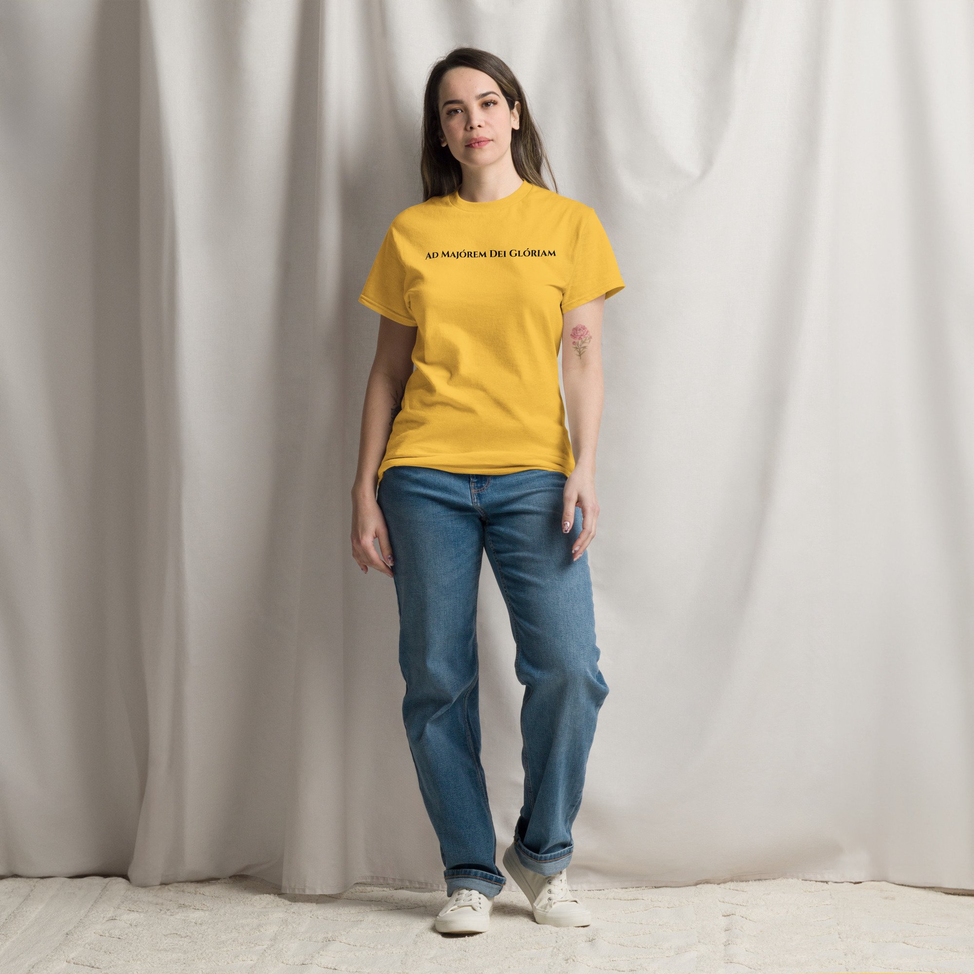 unisex-classic-tee-daisy-front-68763ddaa5e98.jpg
