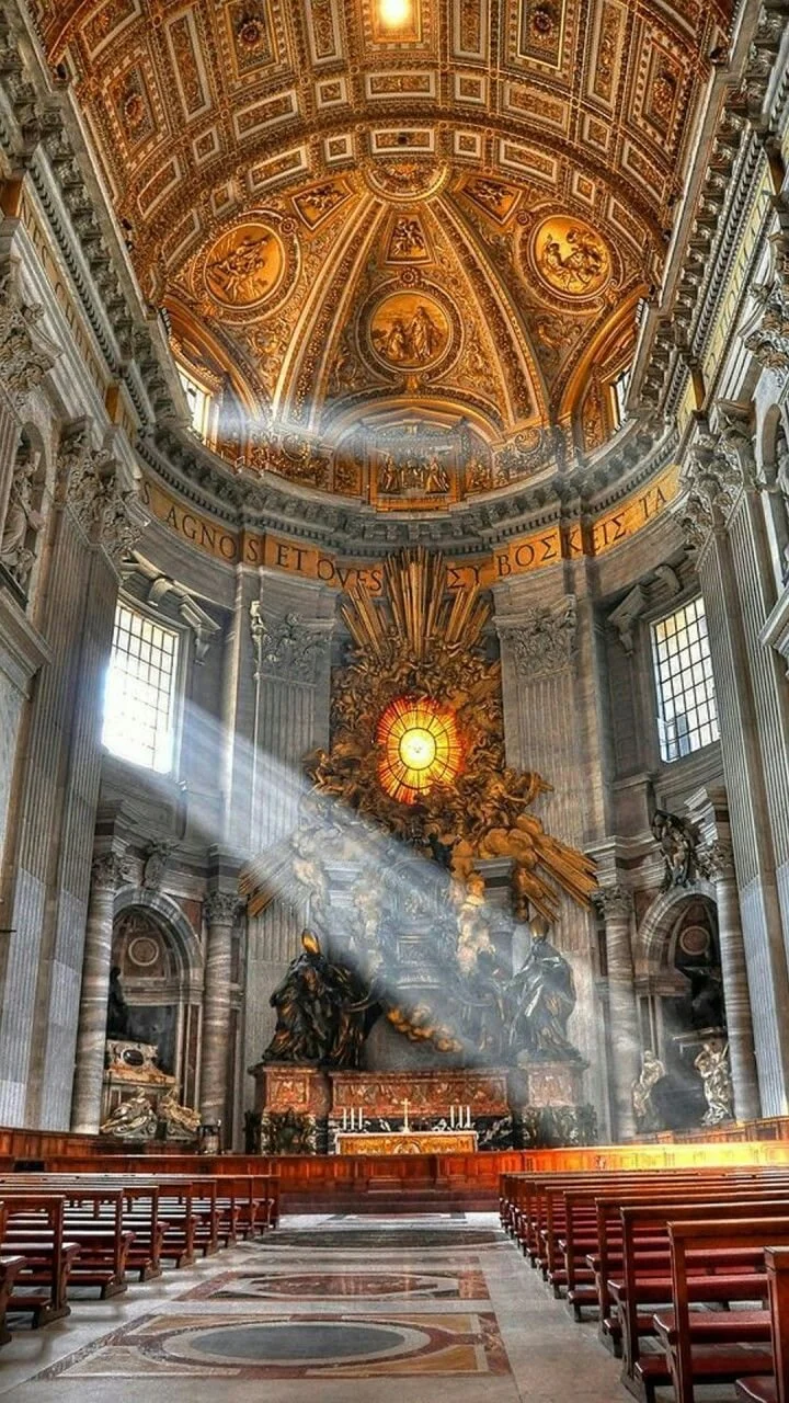 St_ Peter's Basilica, Rome, Italy.jpeg