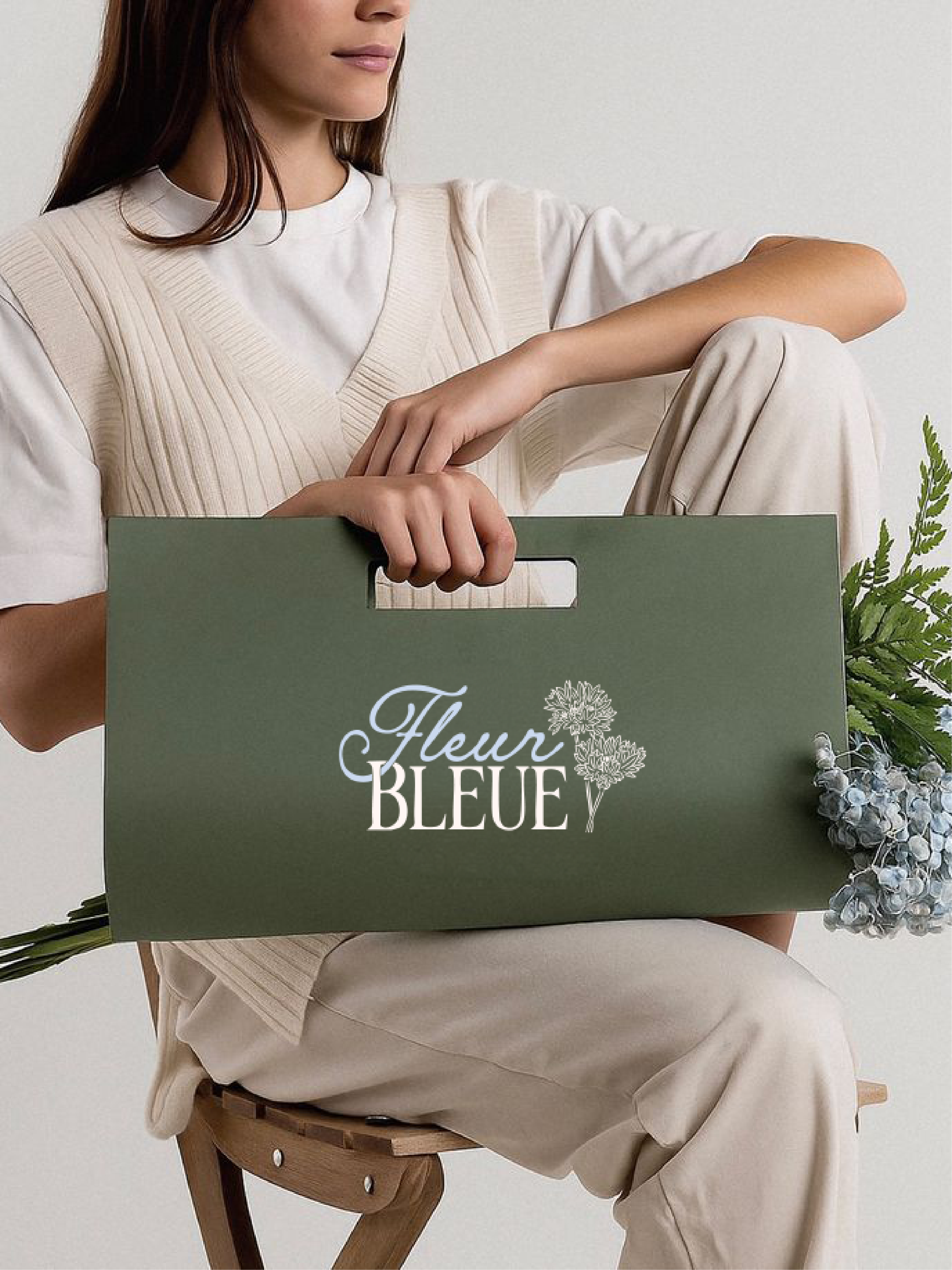 Simulation d'un sac à bouquets pour Fleur Bleue, fleuriste à Chevreuse