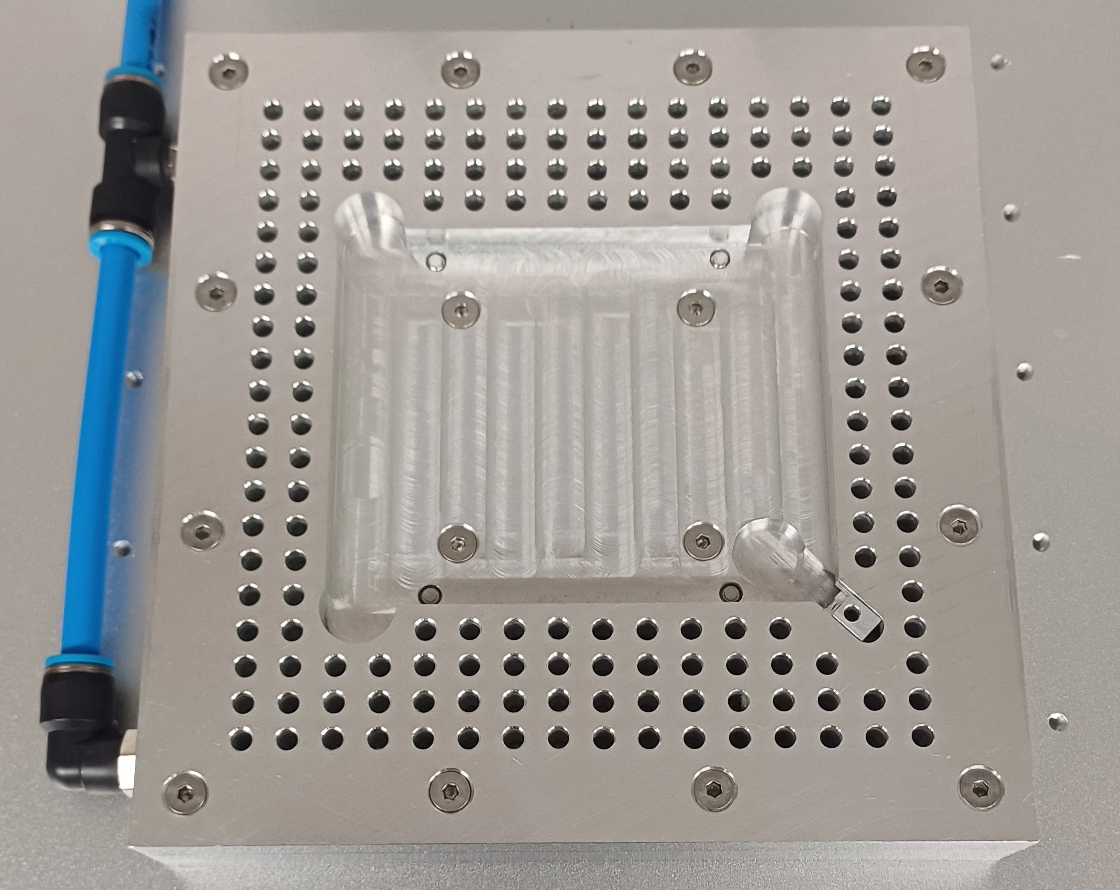 Vacuum hold down fixture