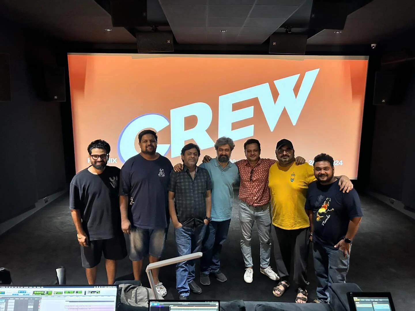 3 badass air hostesses, 1 WILD ride! 🛫
Buckle up, it&rsquo;s gonna be a damn tornado 😎

#Crew

🔊🔉SOUND RE RECORDING MIXING 🔉🔊

🎤🎙️DUBBING 🎙️🎤

@tabutiful @kareenakapoorkhan @kritisanon @diljitdosanjh  and a special appearance by @kapilsharm